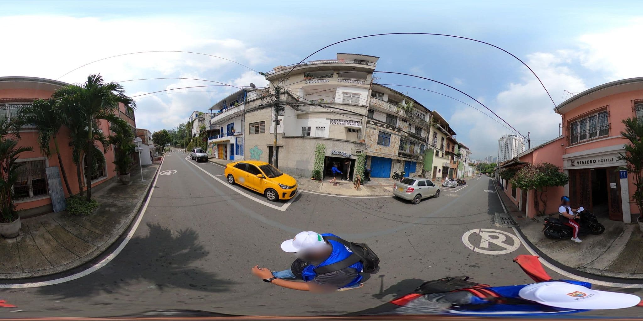 Street view near Viajero Hostel Cali & Salsa School, Cali — © christiancasa (CC BY-SA · Mapillary)