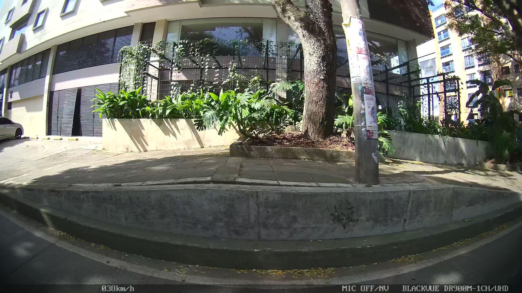 Street view near Hilton Garden Inn Cali Ciudad Jardin, Cali — © kaart5 (CC BY-SA · Mapillary)