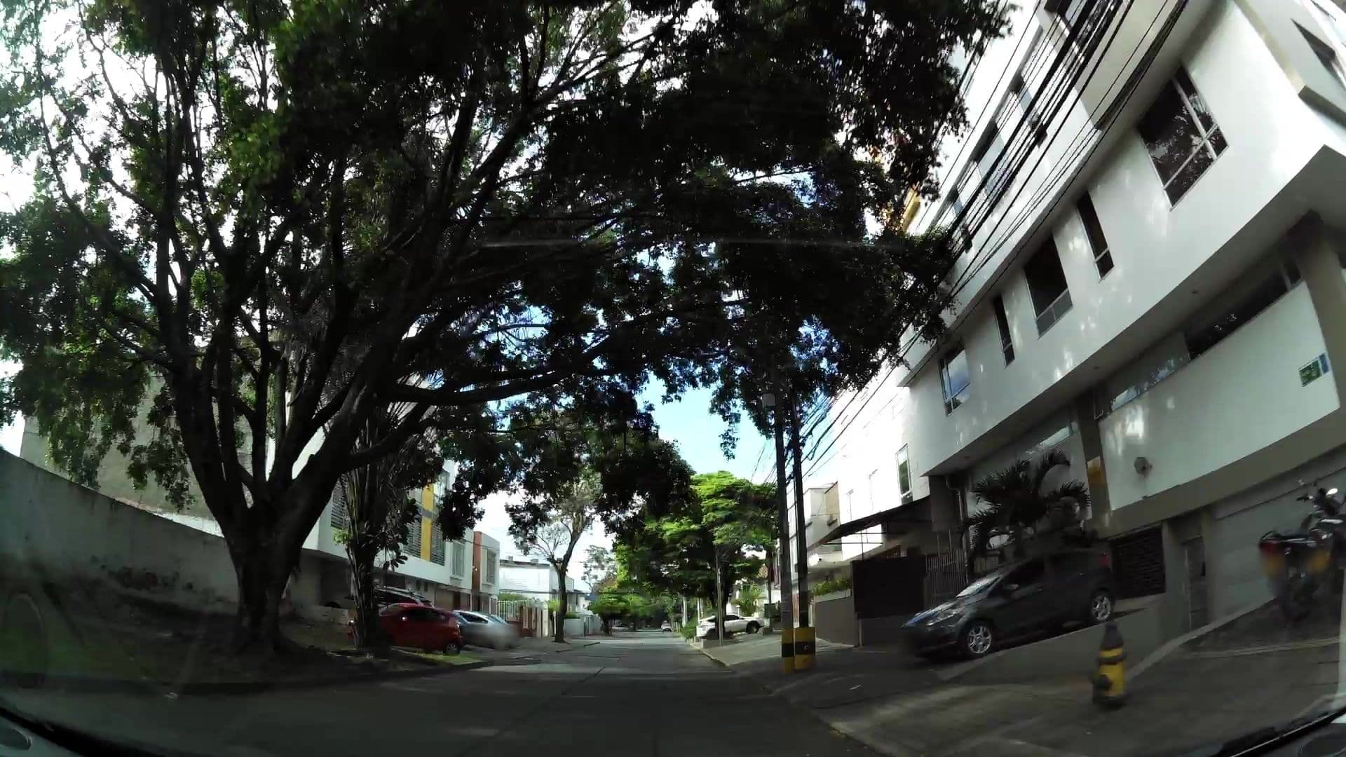 Street view near Hotel MS Pacífico Chipichape, Cali — © kaartcam (CC BY-SA · Mapillary)