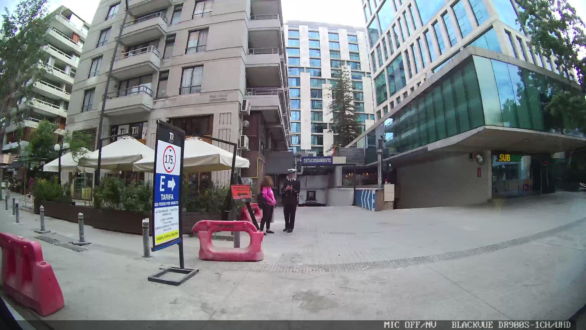 Street view near Tempo Apart Hotel, Ñuñoa — © kaart_3 (CC BY-SA · Mapillary)