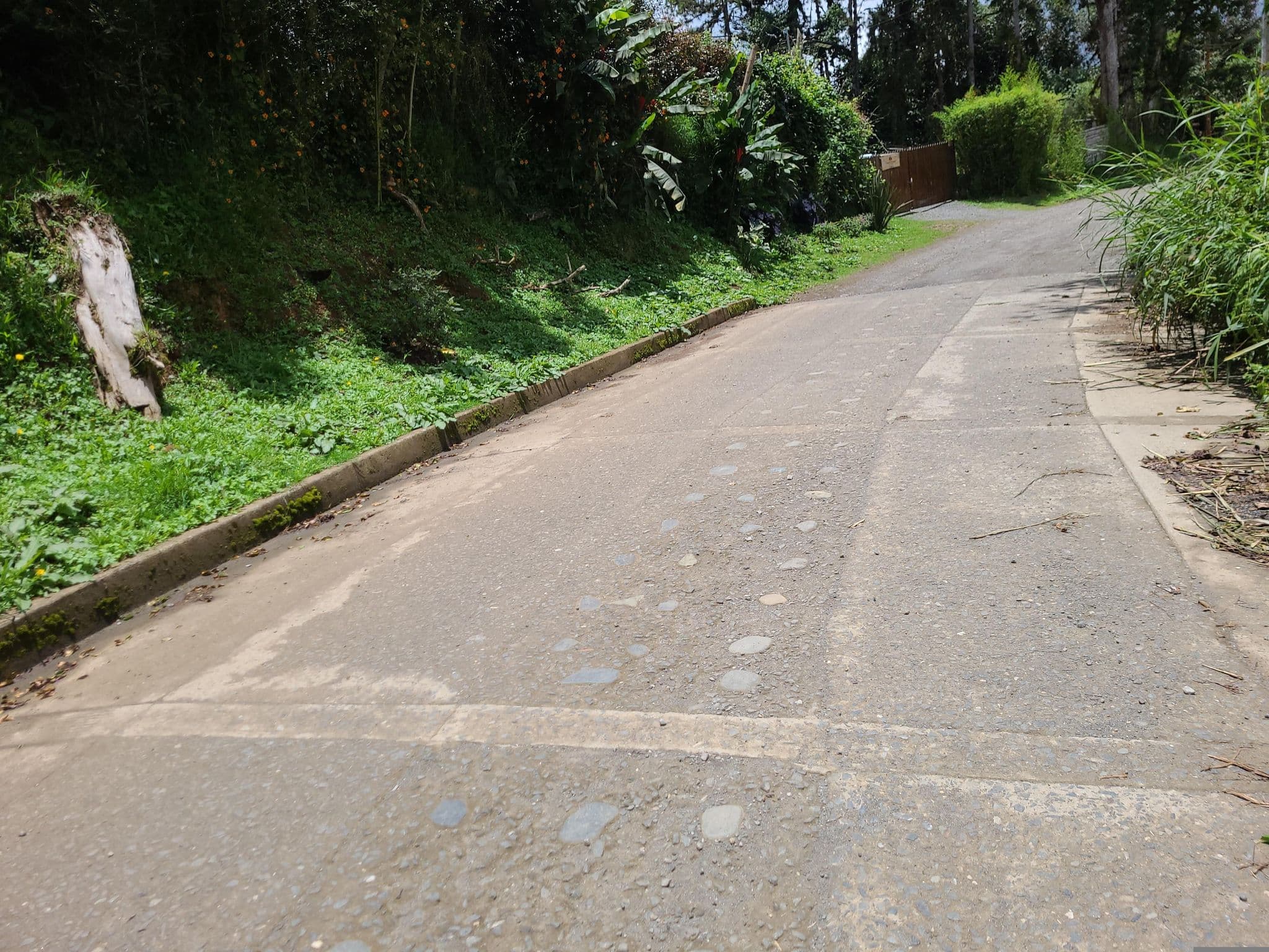 Street view near Santa clara Gampling, Cali — © jcmora47 (CC BY-SA · Mapillary)