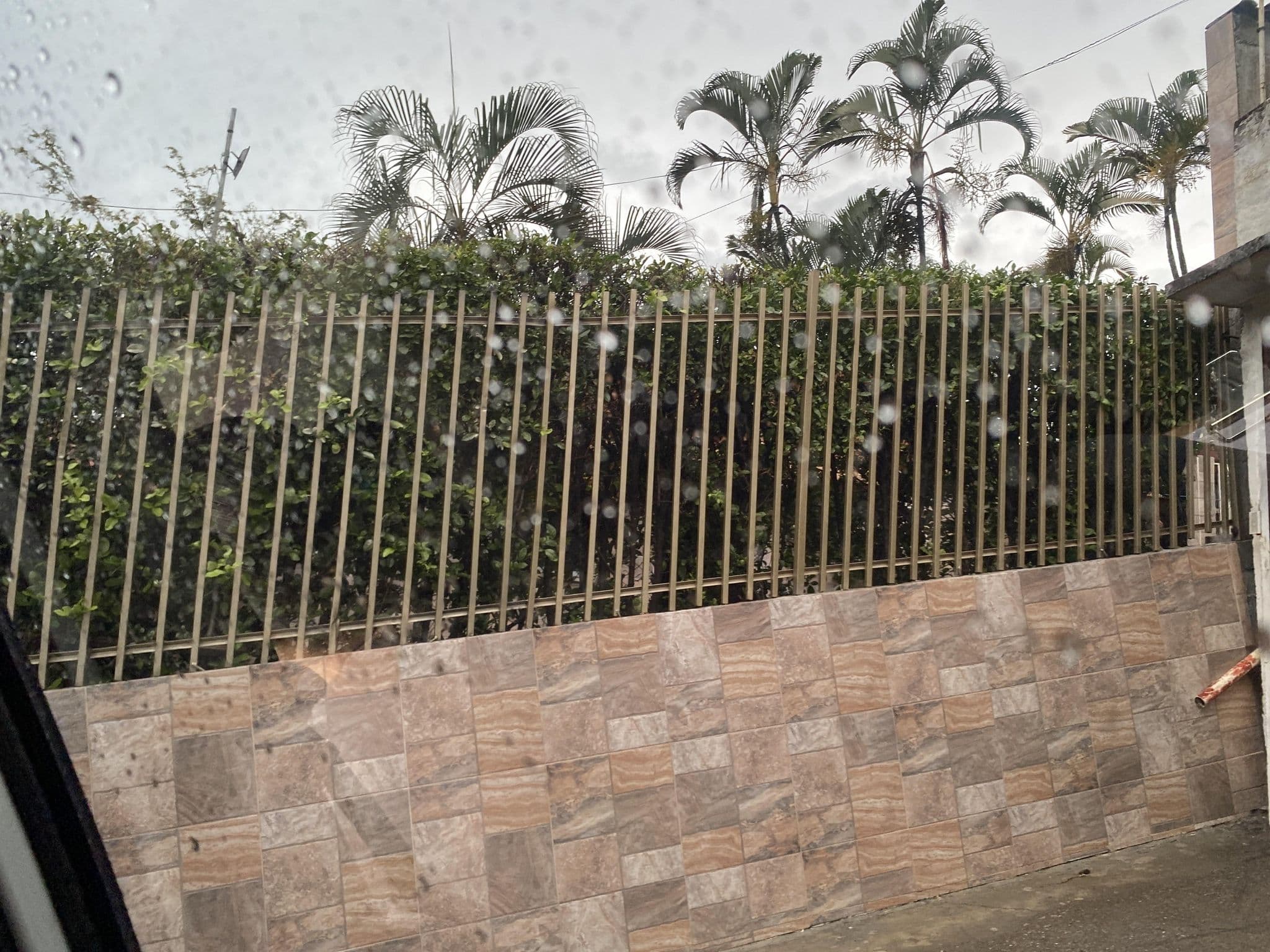 Street view near Casa Campestre La Esmeralda, Cali — © alezrock93 (CC BY-SA · Mapillary)