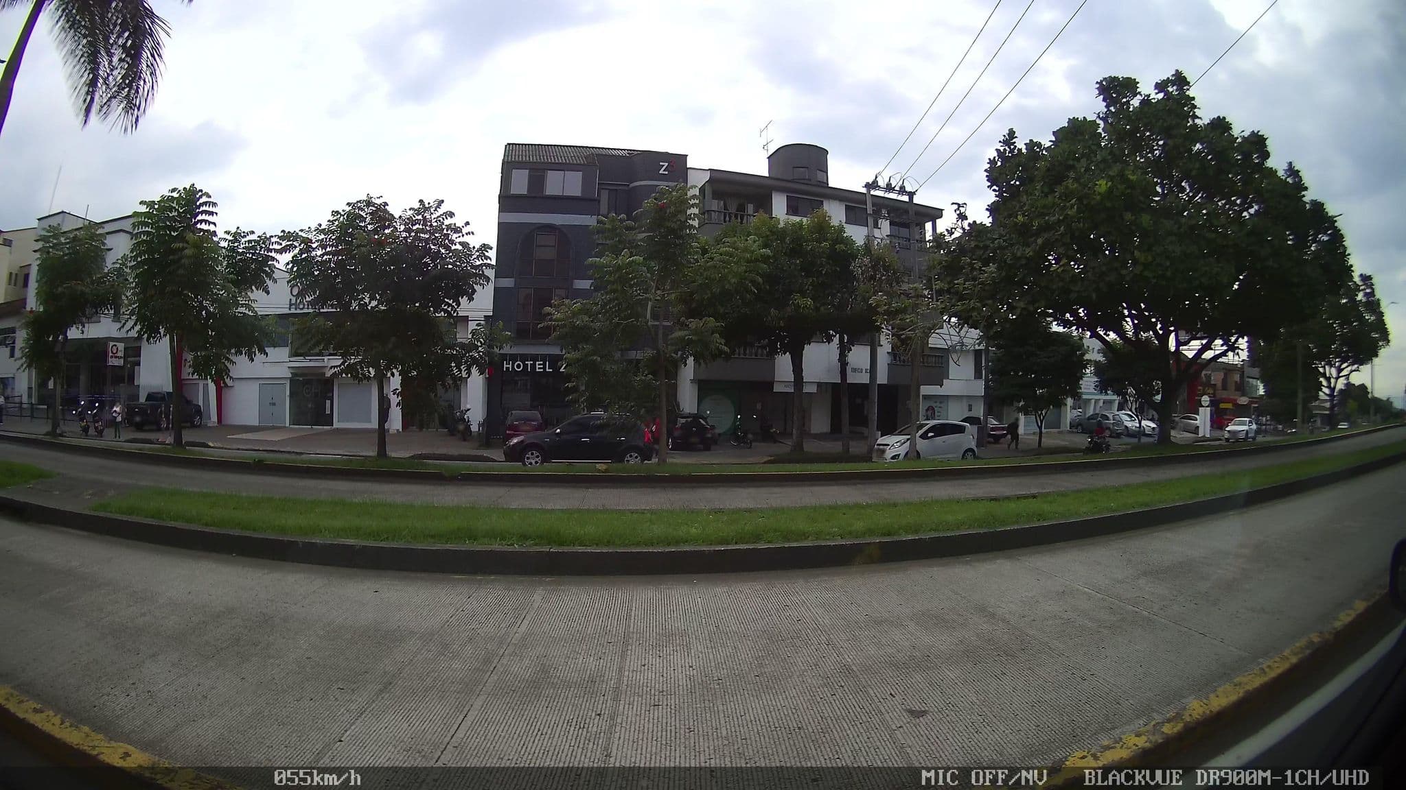 Street view near Ayenda Optimum Hotel, Pereira — © kaart_2 (CC BY-SA · Mapillary)