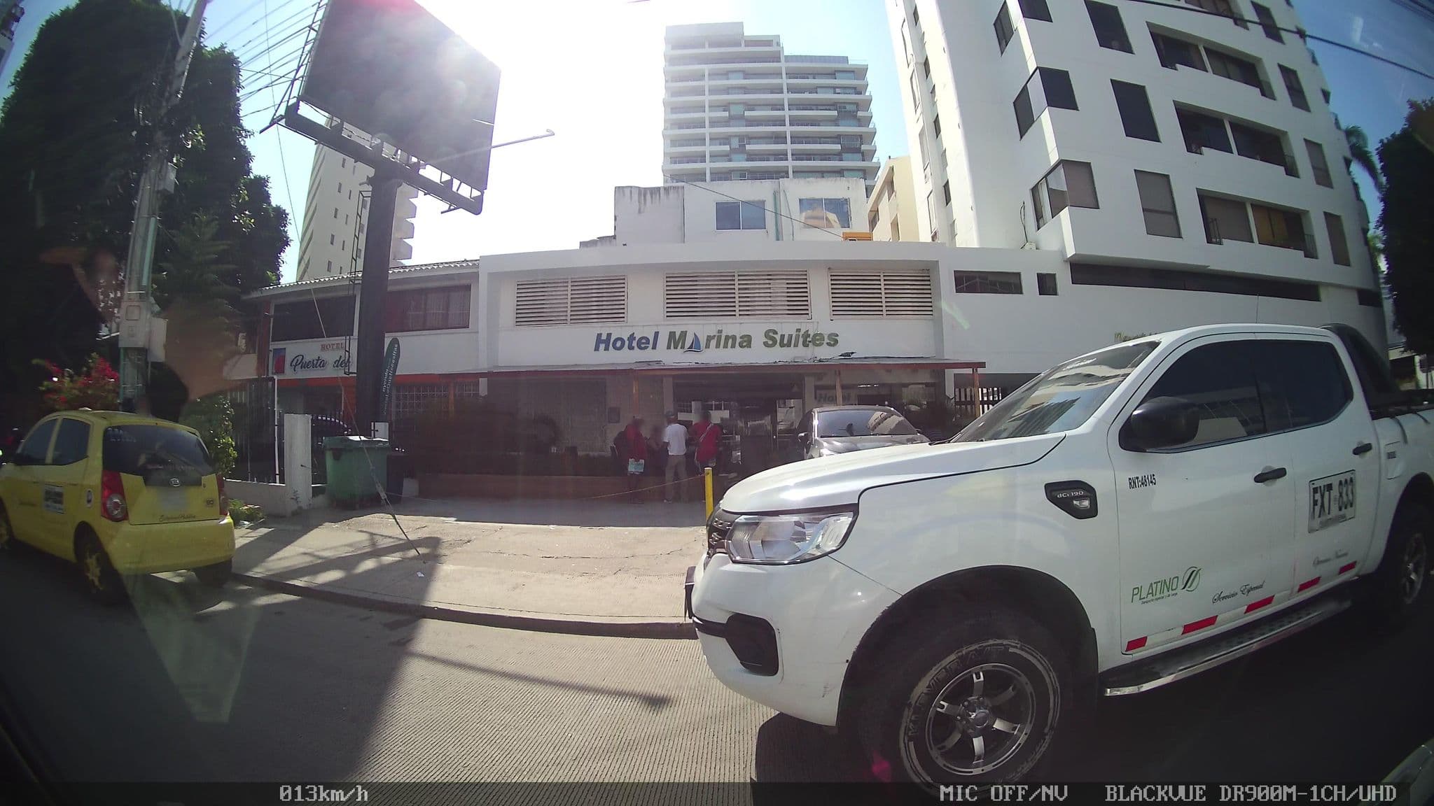 Street view near Hotel Marina Suites By GEH Suites, Cartagena — © kaart_2 (CC BY-SA · Mapillary)