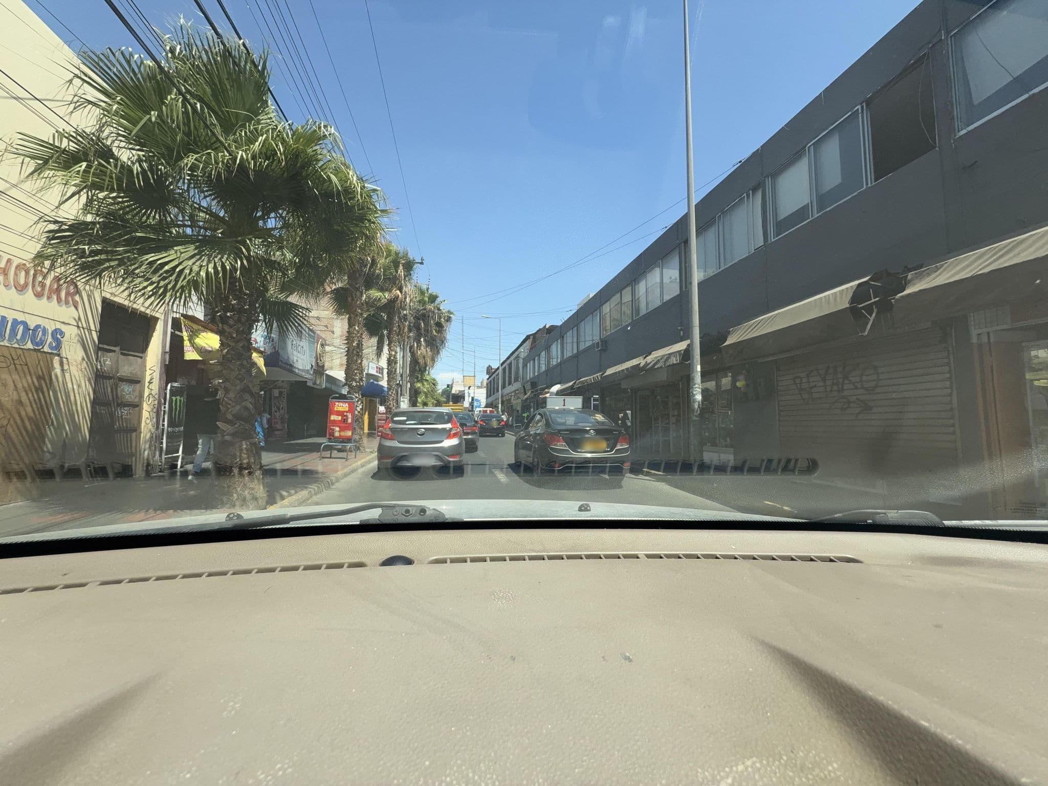 Street view near Hotel Samaña, Arica — © contrerasalcalde (CC BY-SA · Mapillary)