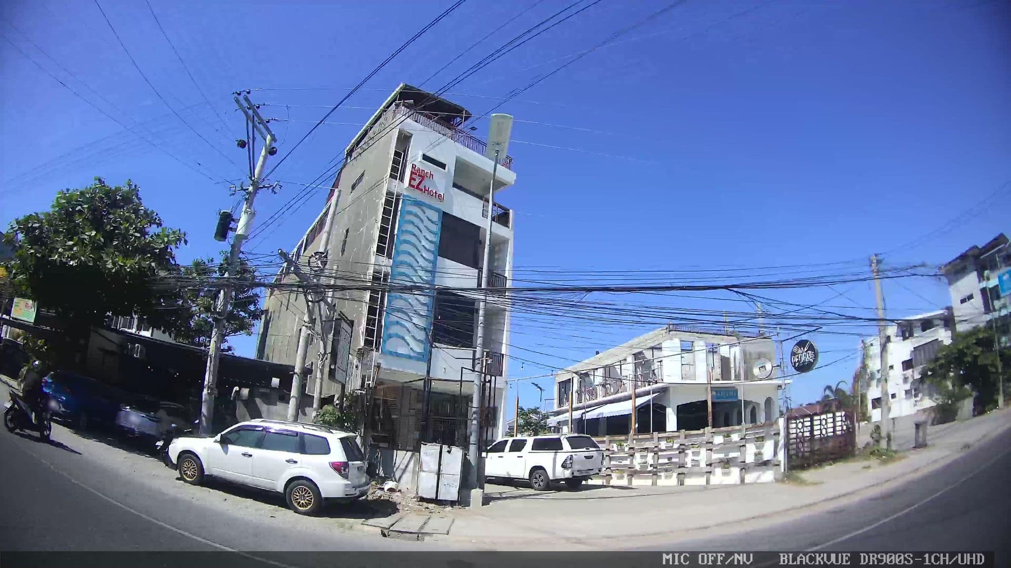 Street view near Spectroom Hotel Suites, Bacnotan — © Kaart---LEFT (CC BY-SA · Mapillary)