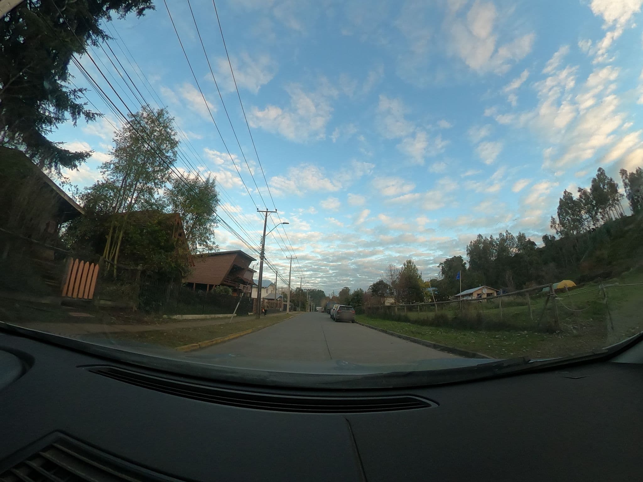 Street view near Cabañas Oregon, Frutillar — © felipeeugenio (CC BY-SA · Mapillary)