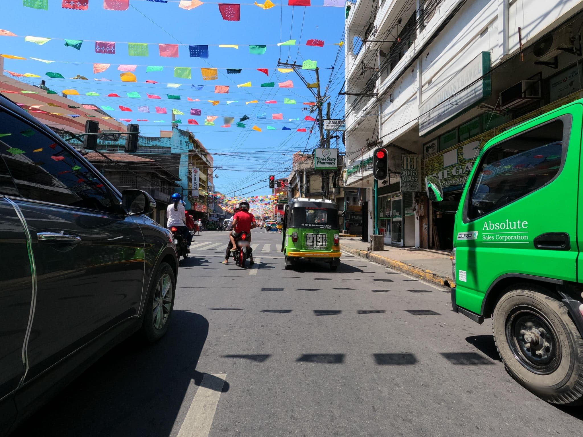 Street view near Hotel John, Tagbilaran City — © GOwin (CC BY-SA · Mapillary)