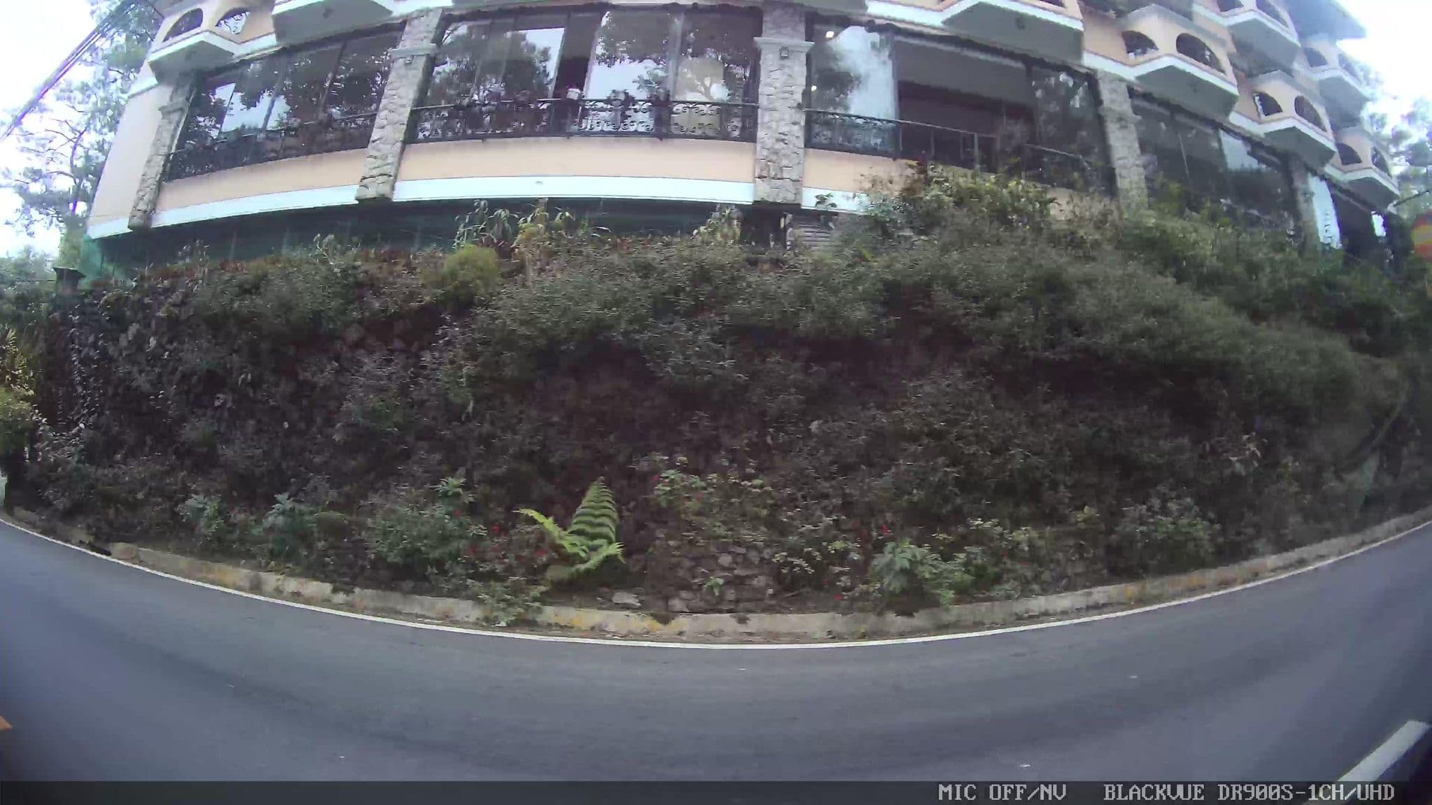 Street view near ZEN Rooms South Drive Baguio, Baguio — © Kaart---LEFT (CC BY-SA · Mapillary)