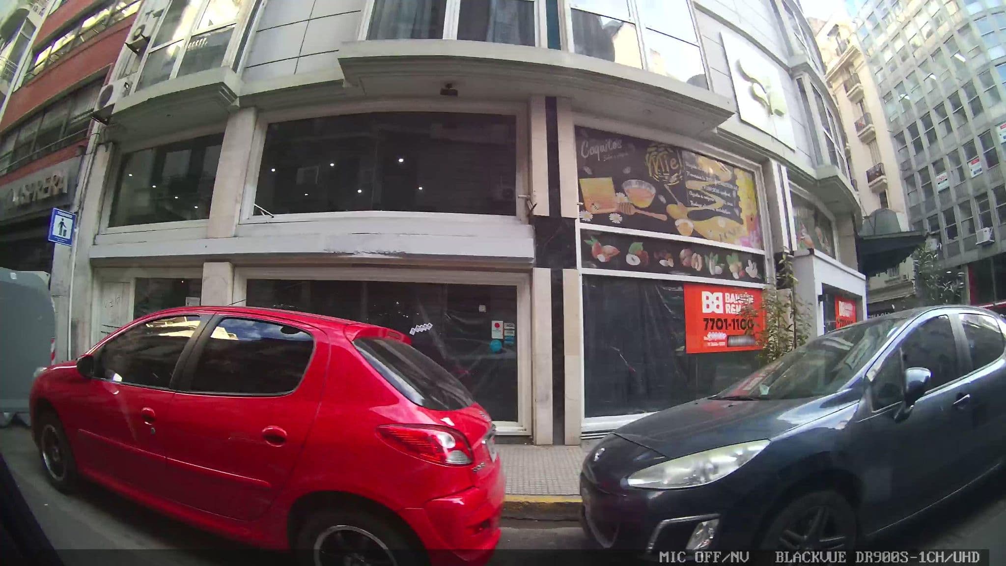 Street view near HOTEL HR PLAZA LUXOR, Buenos Aires — © kaart_3 (CC BY-SA · Mapillary)
