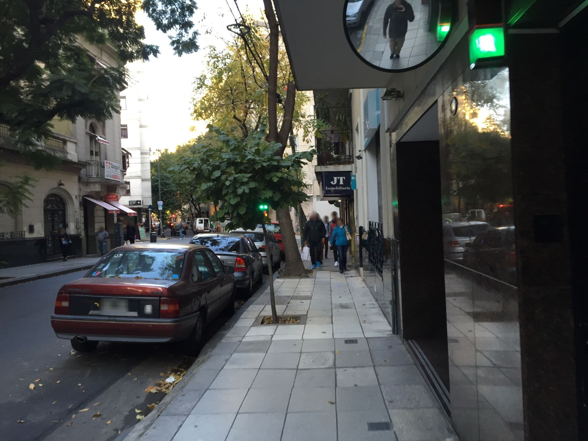 Street view near il Vero Hostel, Balvanera — © nicolas17 (CC BY-SA · Mapillary)