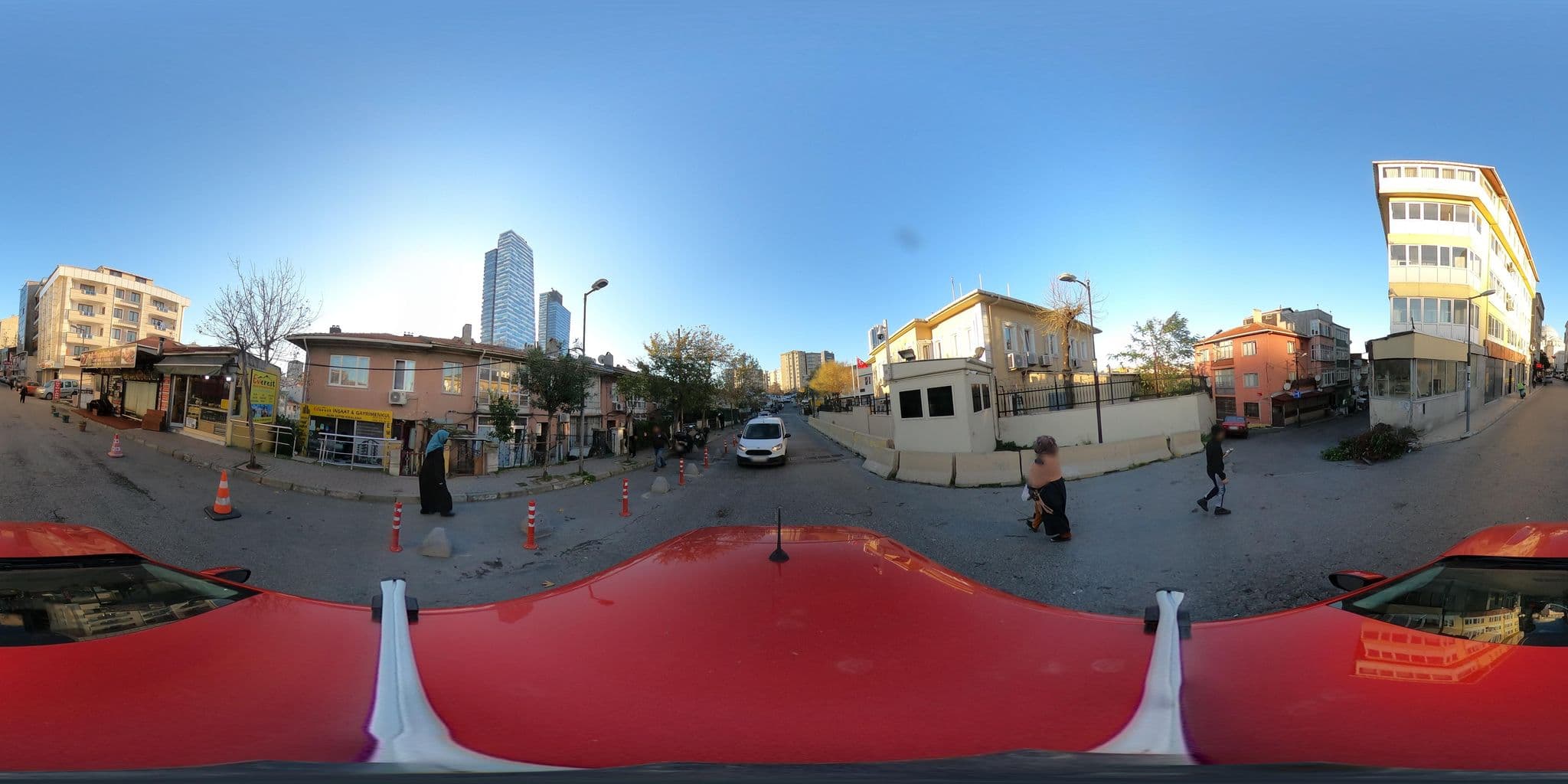 Street view near GARDEN SUITE HOTEL, Şişli — © ademturkmen (CC BY-SA · Mapillary)