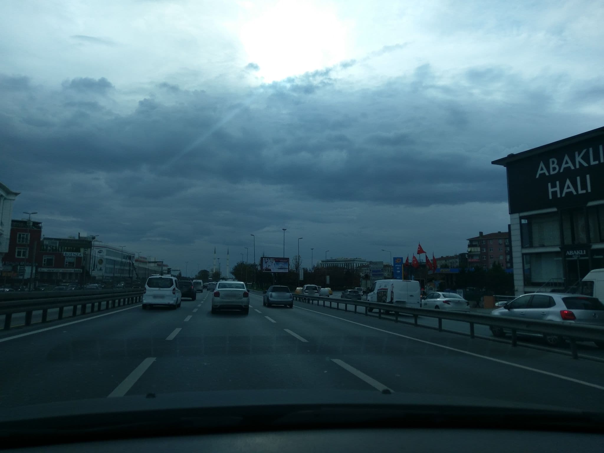 Street view near İstanbul Fair Hotel, Küçükçekmece — © ozkanilyasaksu (CC BY-SA · Mapillary)
