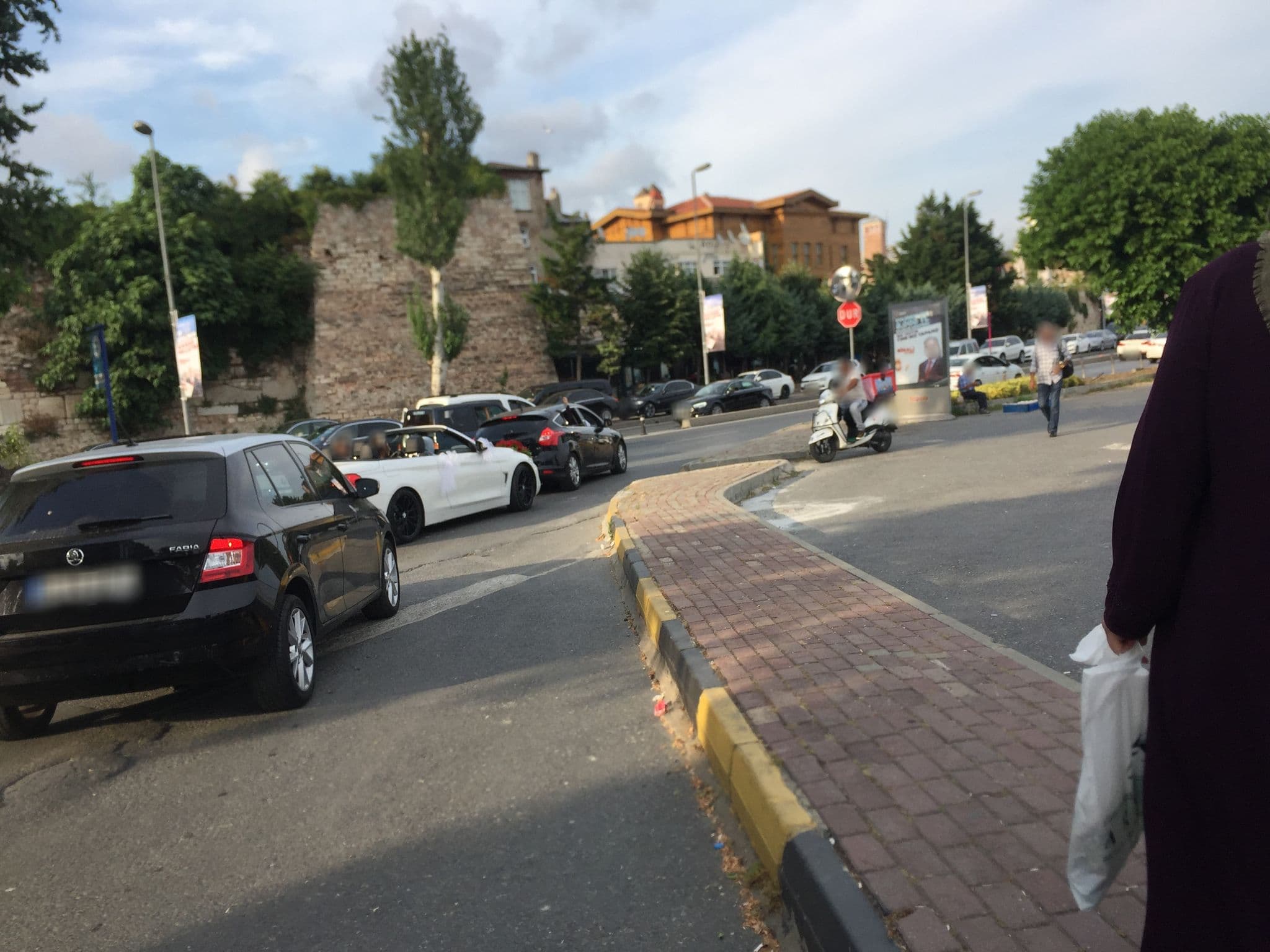 Street view near Camping, Sultanahmet — © sessiznotalar (CC BY-SA · Mapillary)