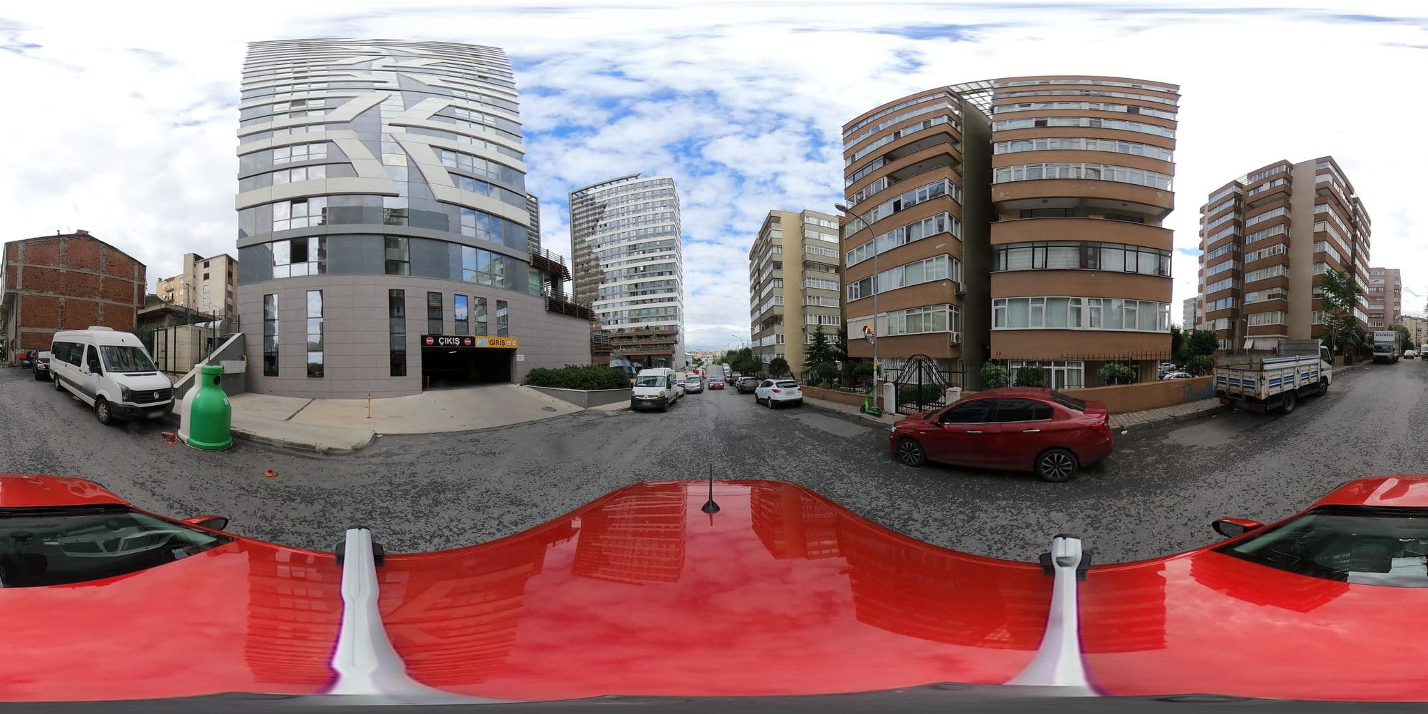 Street view near Başar Camping, Altunizade — © yturkmenoglu (CC BY-SA · Mapillary)