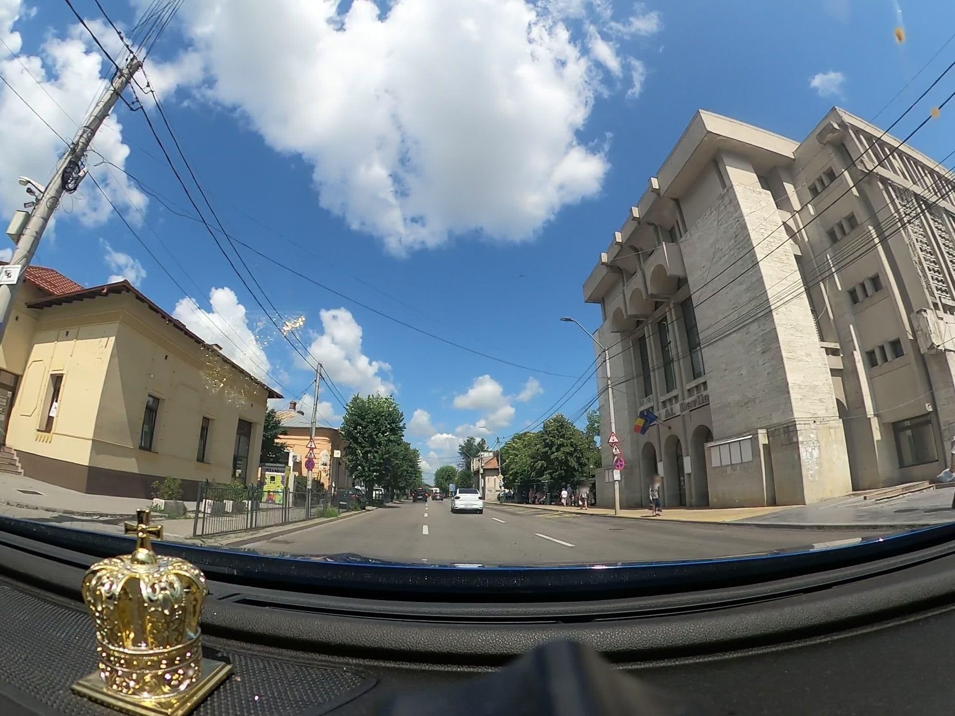Street view near Splendor Boutique Pitesti, Piteşti — © DARIUSDINCA (CC BY-SA · Mapillary)