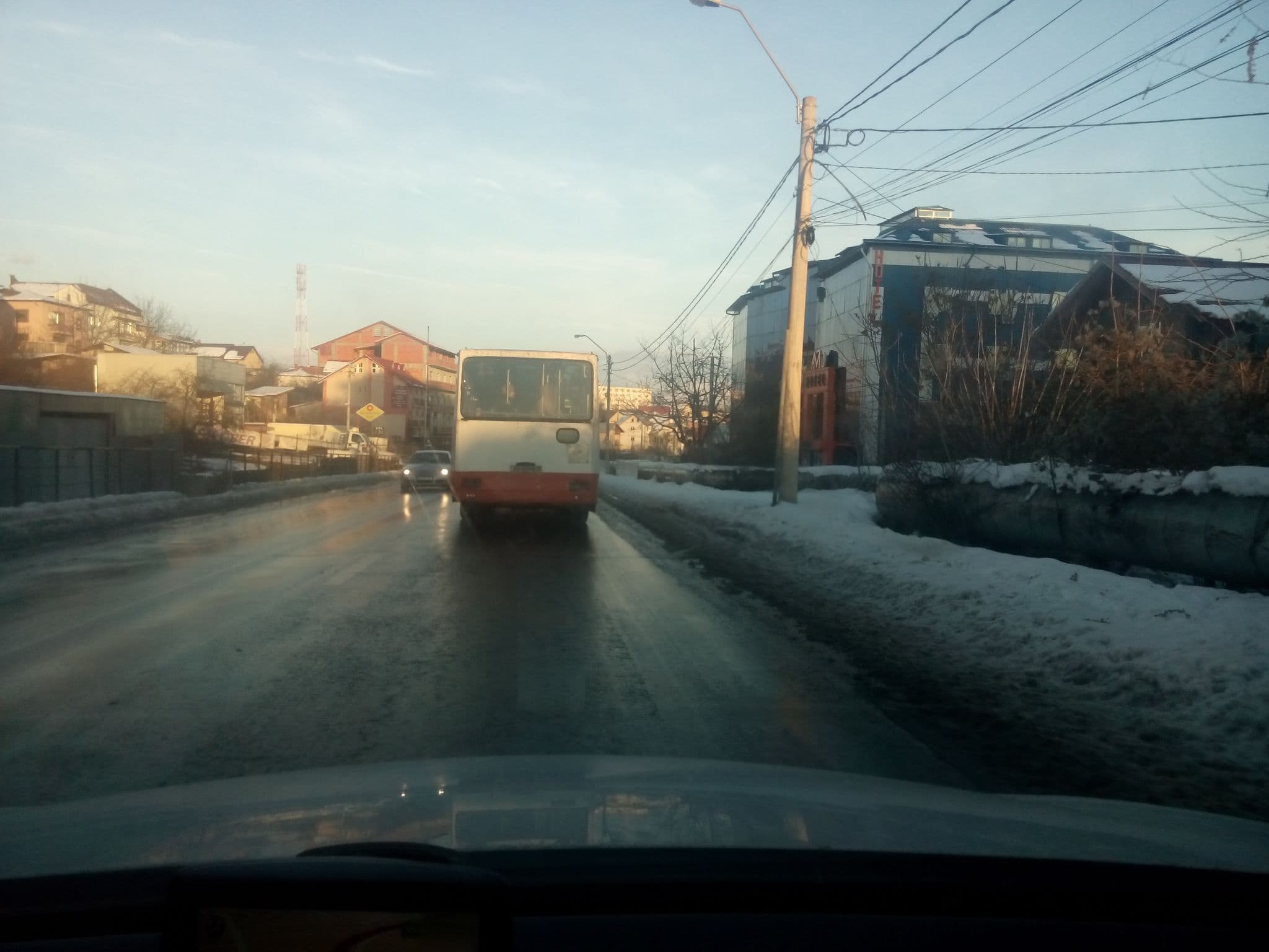 Street view near Hotel Amd, Piteşti — © jibec (CC BY-SA · Mapillary)
