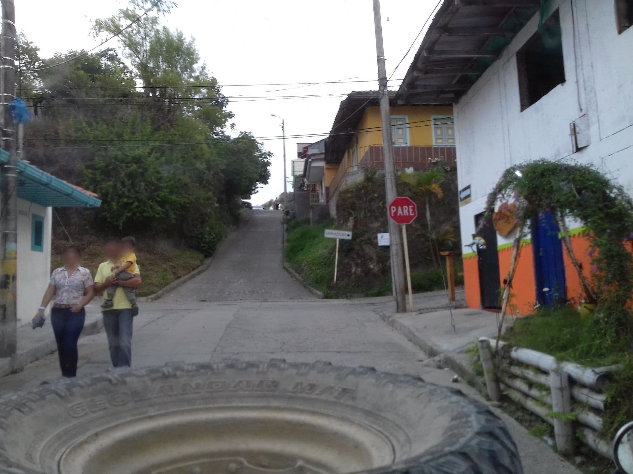 Street view near Hotel Casa de las dos Palmas, Salento — © colombia_tour (CC BY-SA · Mapillary)