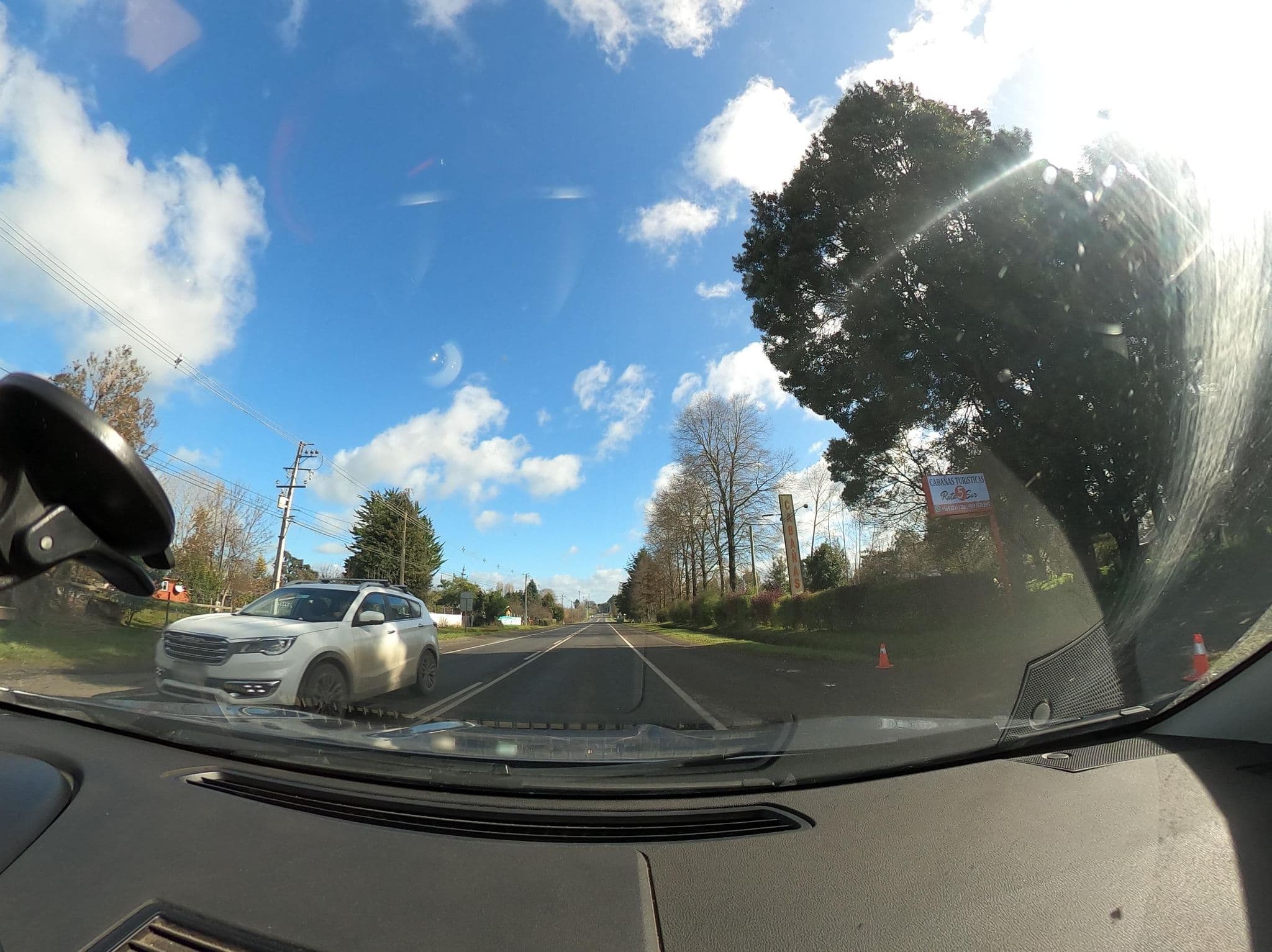Street view near Cabañas Los Yaganes, Osorno — © felipeeugenio (CC BY-SA · Mapillary)