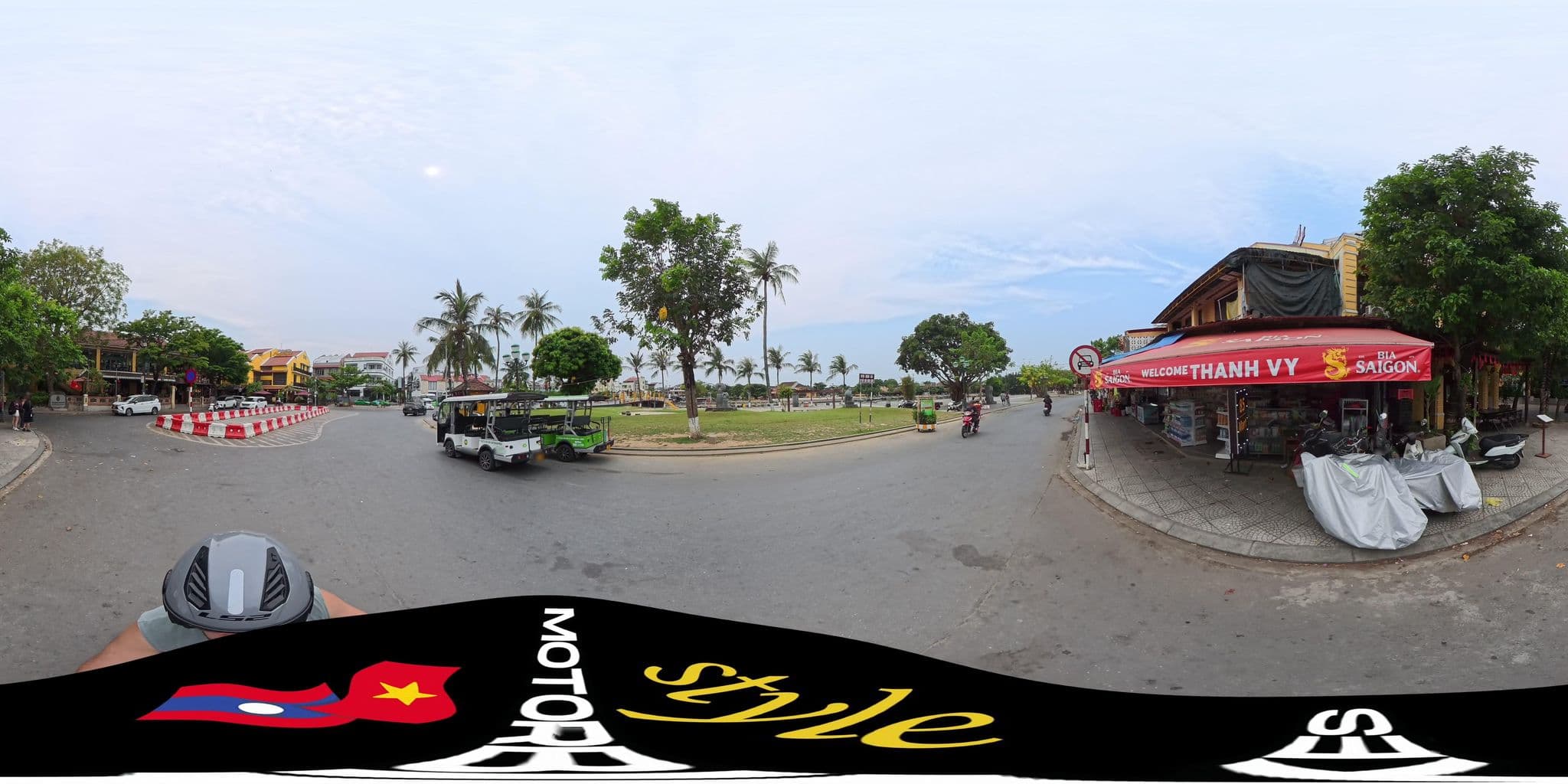 Street view near The Signature Hoi An, Hoi An — © DaniW42 (CC BY-SA · Mapillary)