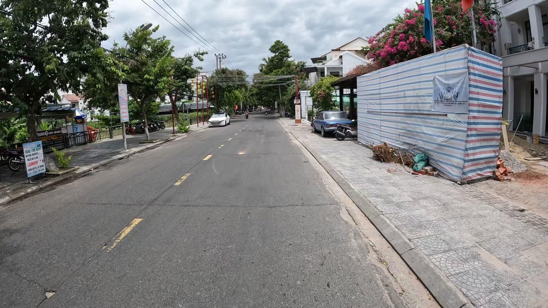 Street view near Maison Vy Hotel & Spa, Hoi An — © lucomsky (CC BY-SA · Mapillary)