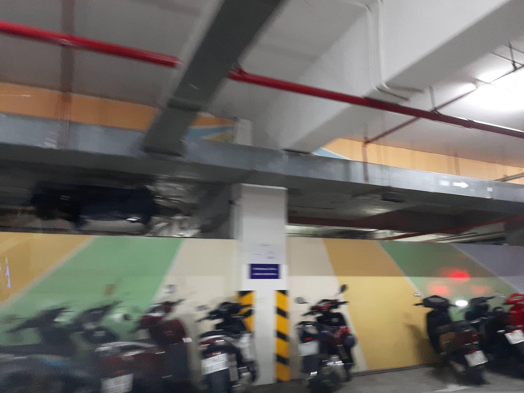 Street view near Novotel Nha Trang, Nha Trang — © DriveWithHoang (CC BY-SA · Mapillary)