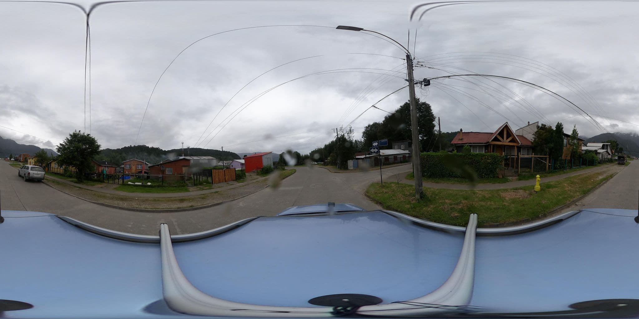 Street view near Residencial Pasarela, Puerto Cisnes — © Kaart_Local (CC BY-SA · Mapillary)