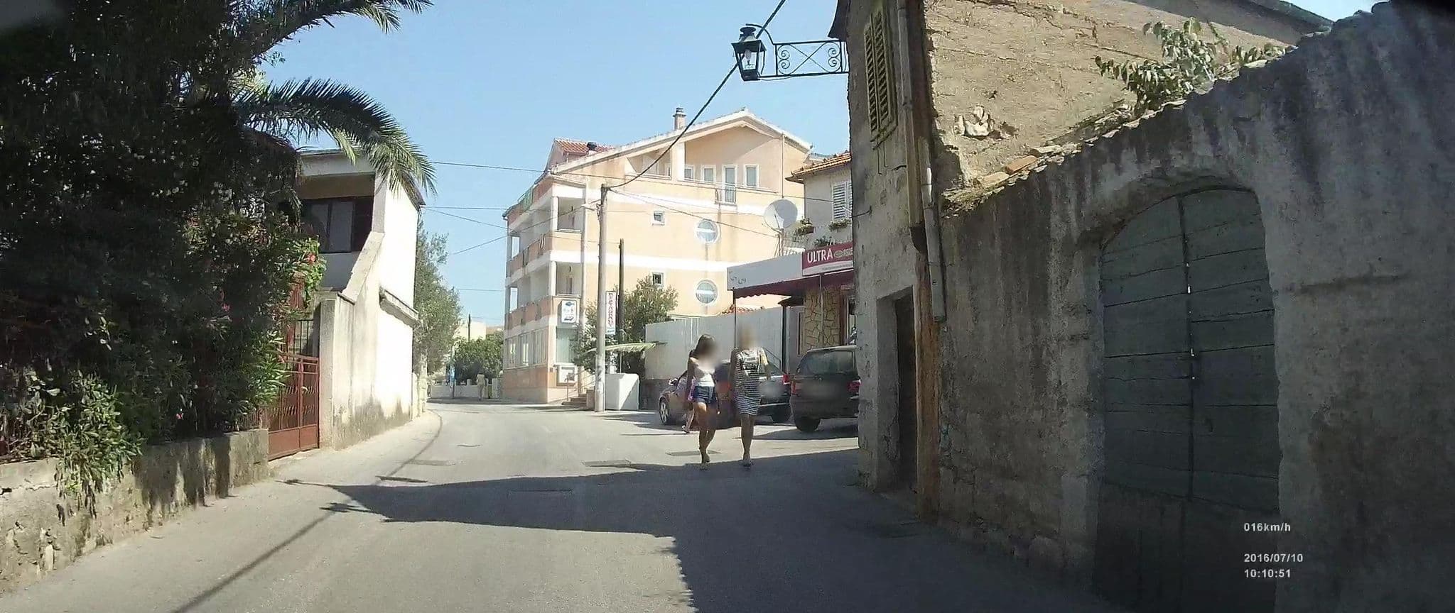 Street view near Boho House, Pakoštane — © idelac (CC BY-SA · Mapillary)