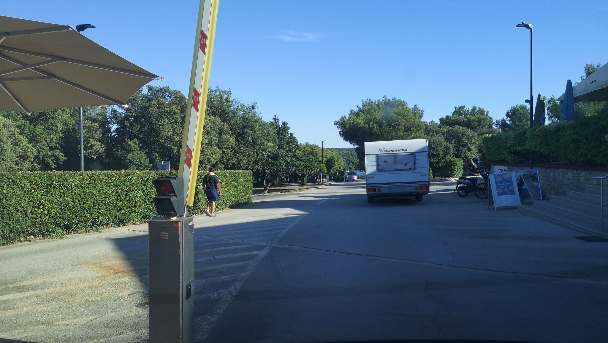 Street view near Campsite Veštar, Rovinj — © schu_r (CC BY-SA · Mapillary)