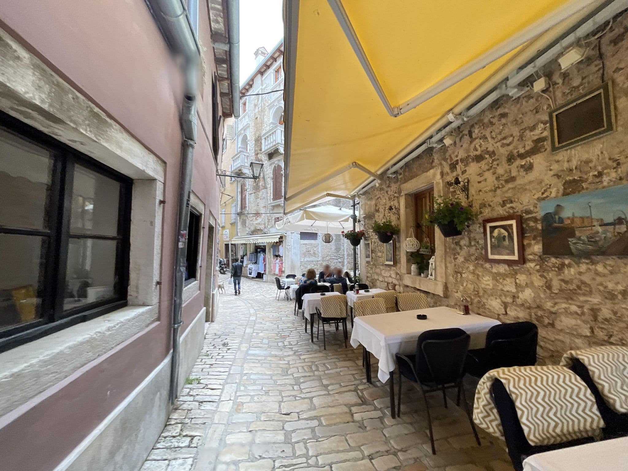 Street view near Noemi's rooms, Rovinj — © filipb (CC BY-SA · Mapillary)