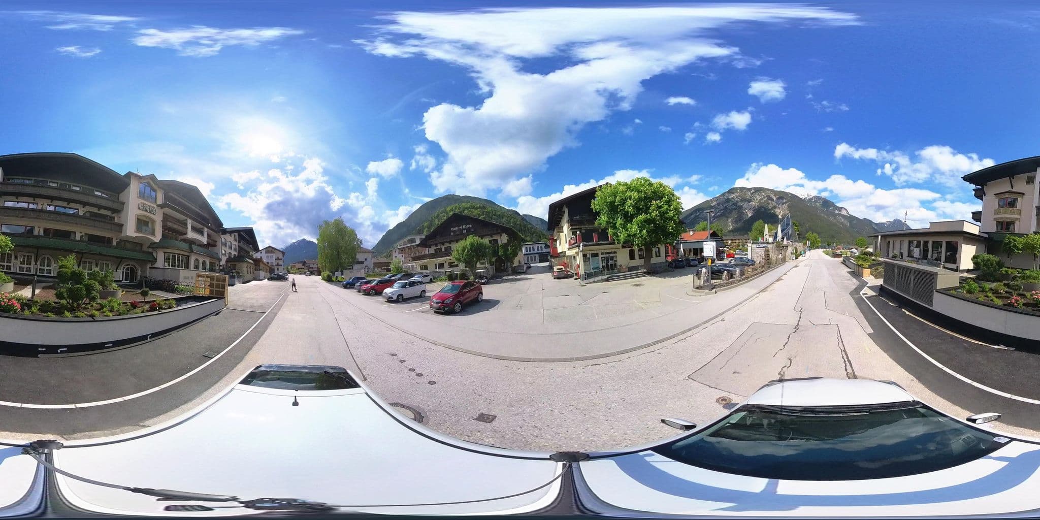 Street view near Hotel und Restaurant Alpenrose, Maurach — © osmplus_org (CC BY-SA · Mapillary)