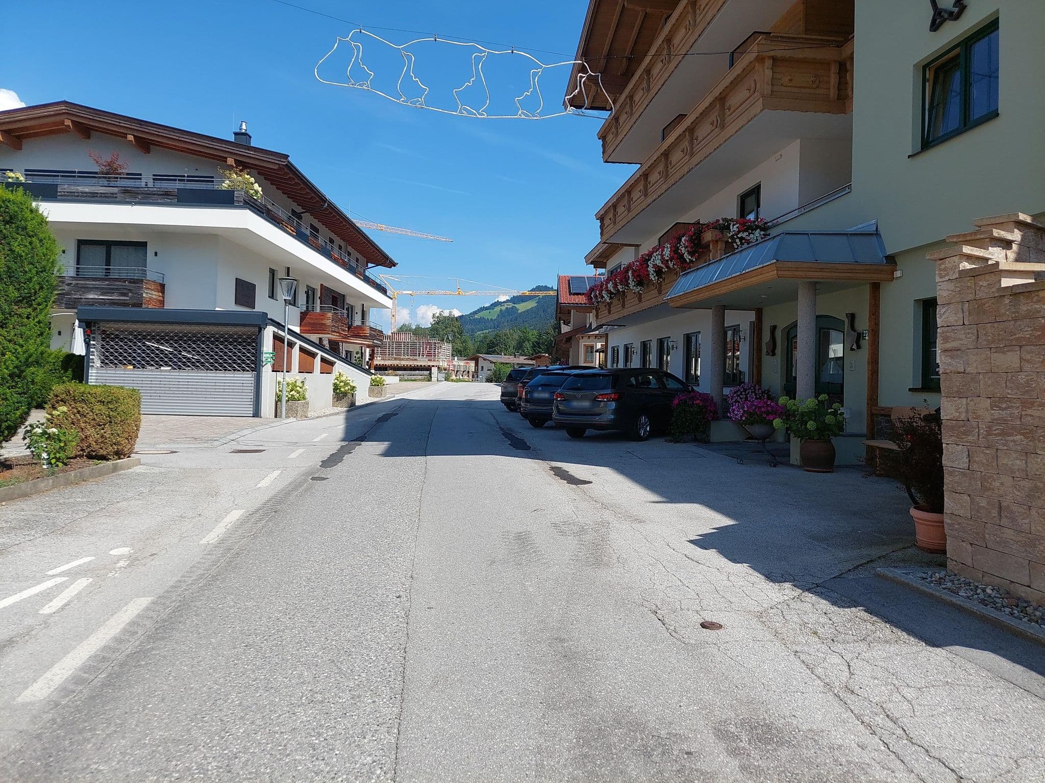 Street view near Hotel Gänsleit KG, Söll — © viavista (CC BY-SA · Mapillary)