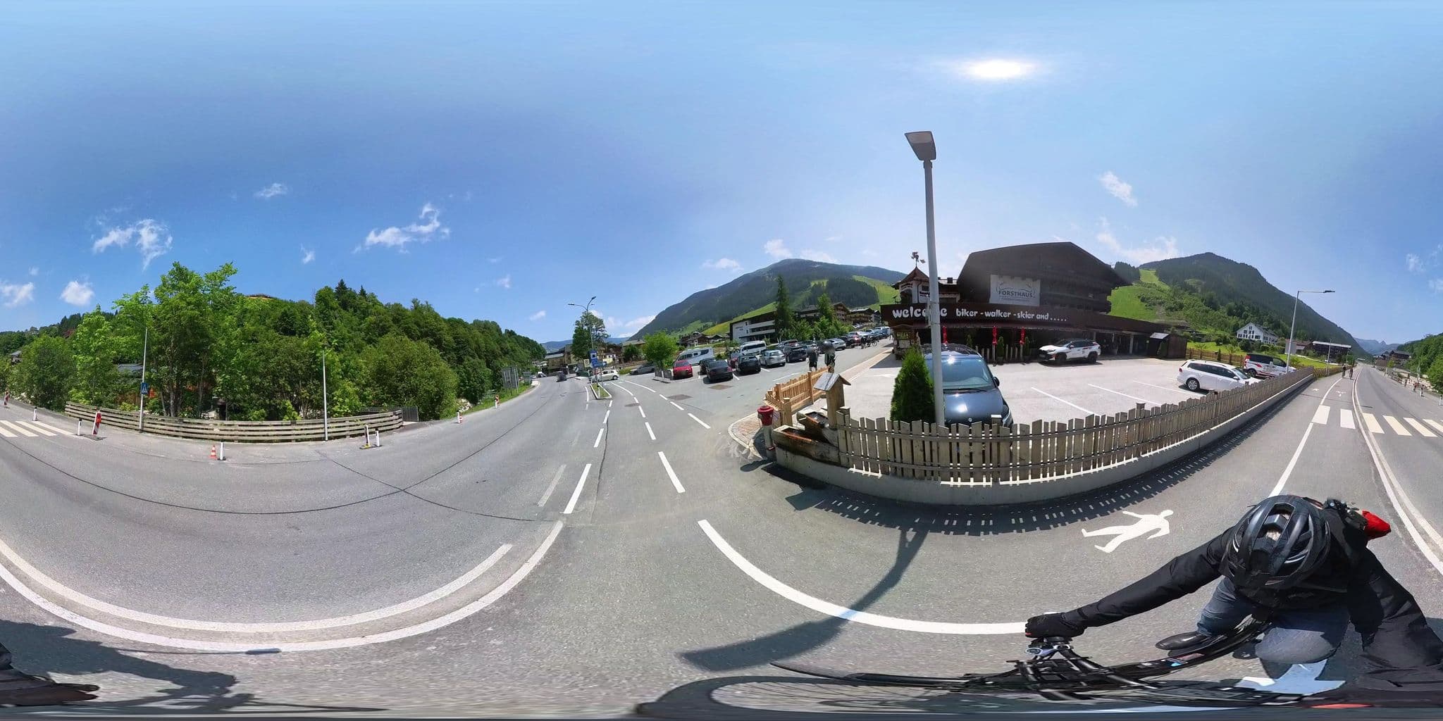 Street view near Pension Forsthaus, Hinterglemm — © osmplus_org (CC BY-SA · Mapillary)