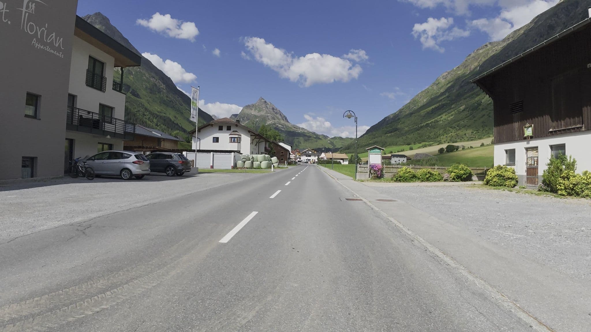 Street view near St. Florian Appartments, Ischgl — © Guzzi_Franze (CC BY-SA · Mapillary)