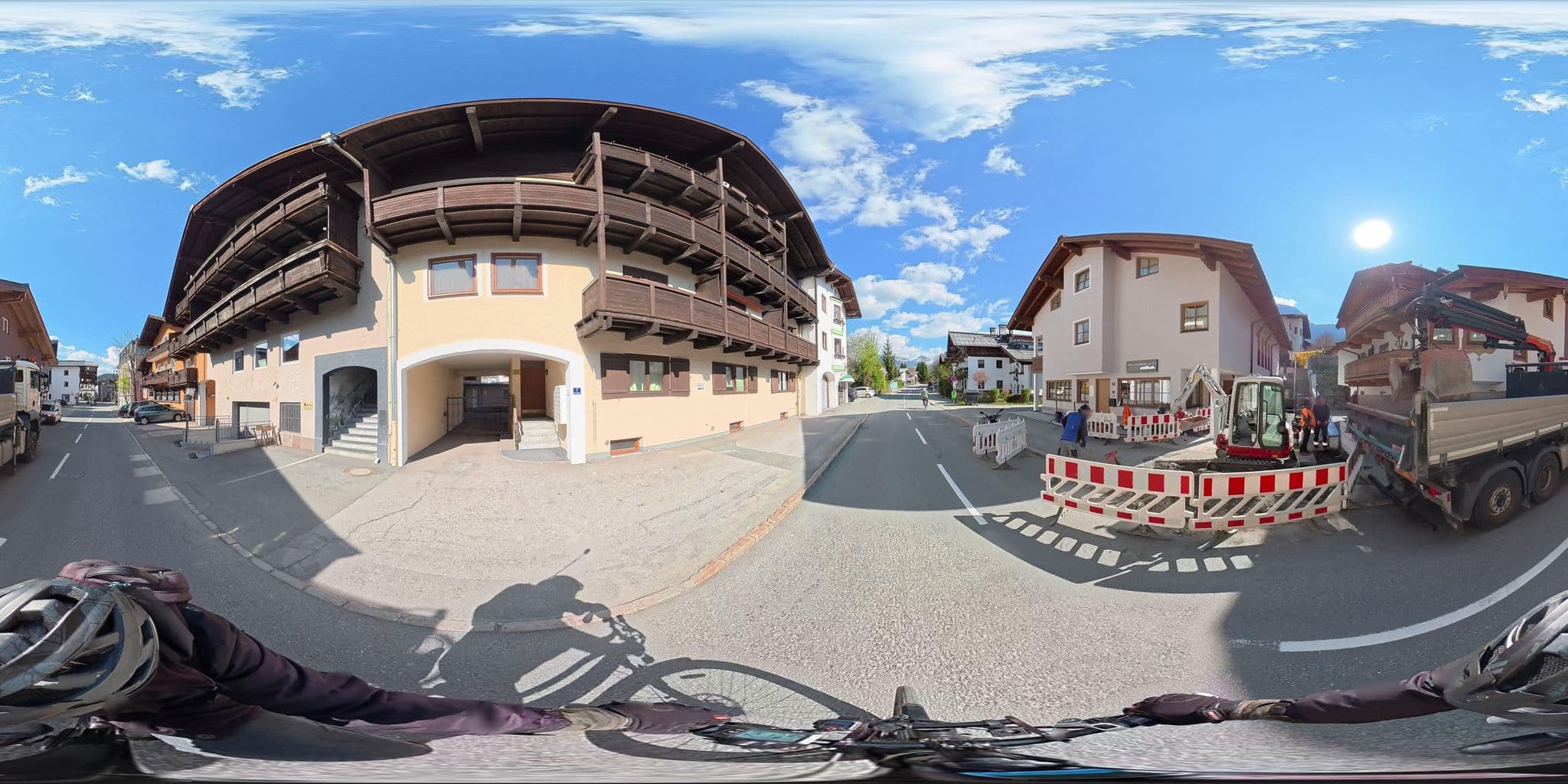 Street view near KitzHome City Appartements, Kitzbühel — © osmplus_org (CC BY-SA · Mapillary)