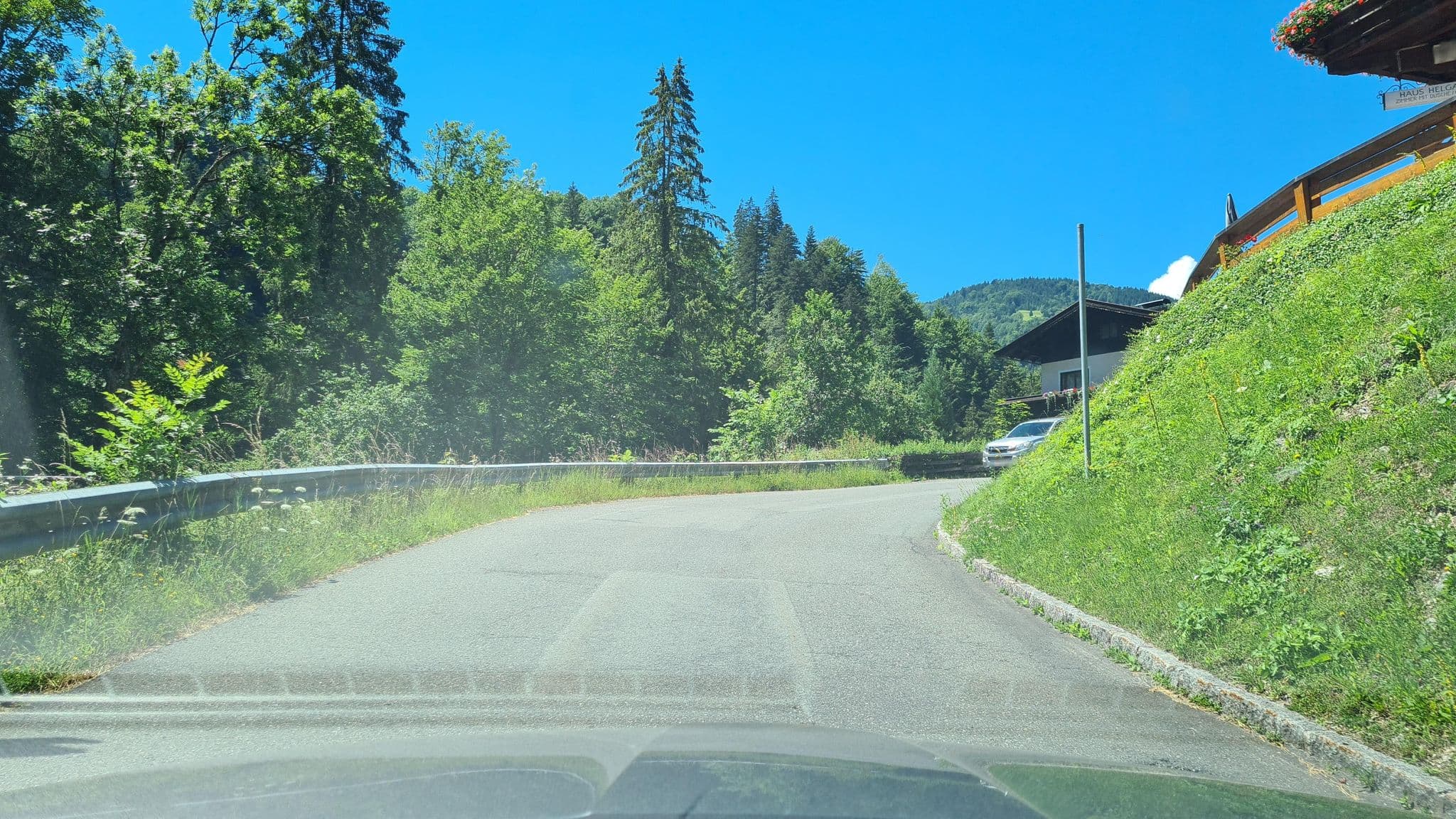 Street view near Pension Helga, Lofer — © schermy_at (CC BY-SA · Mapillary)