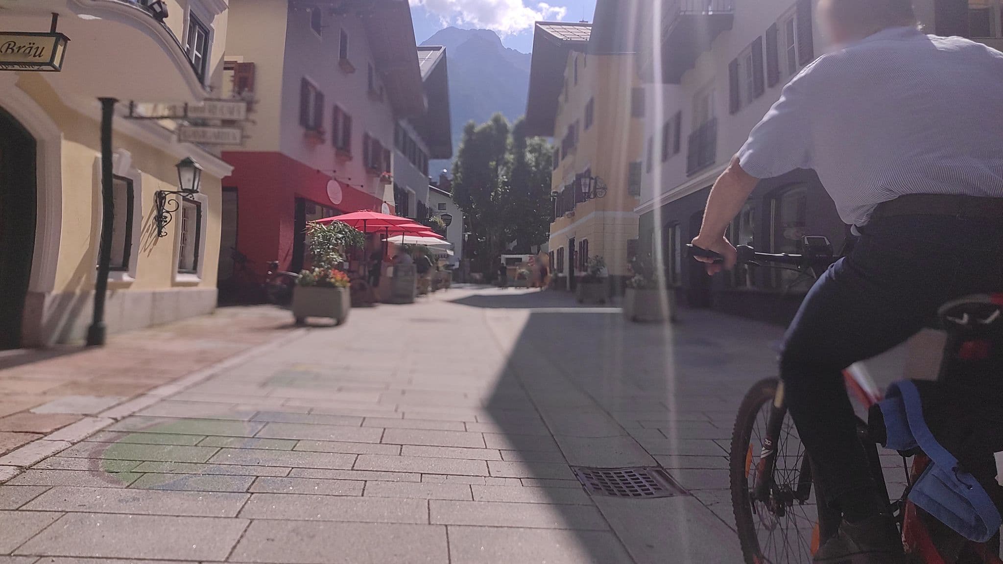 Street view near Gästehaus Jungvogel, Lofer — © consens_verkehrsplanung (CC BY-SA · Mapillary)