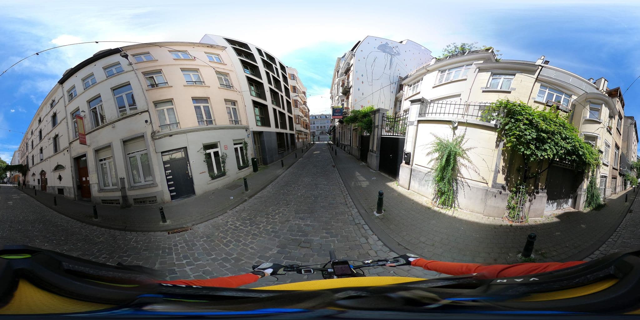 Street view near Secret Walls, Brussels — © Stefdegreef (CC BY-SA · Mapillary)