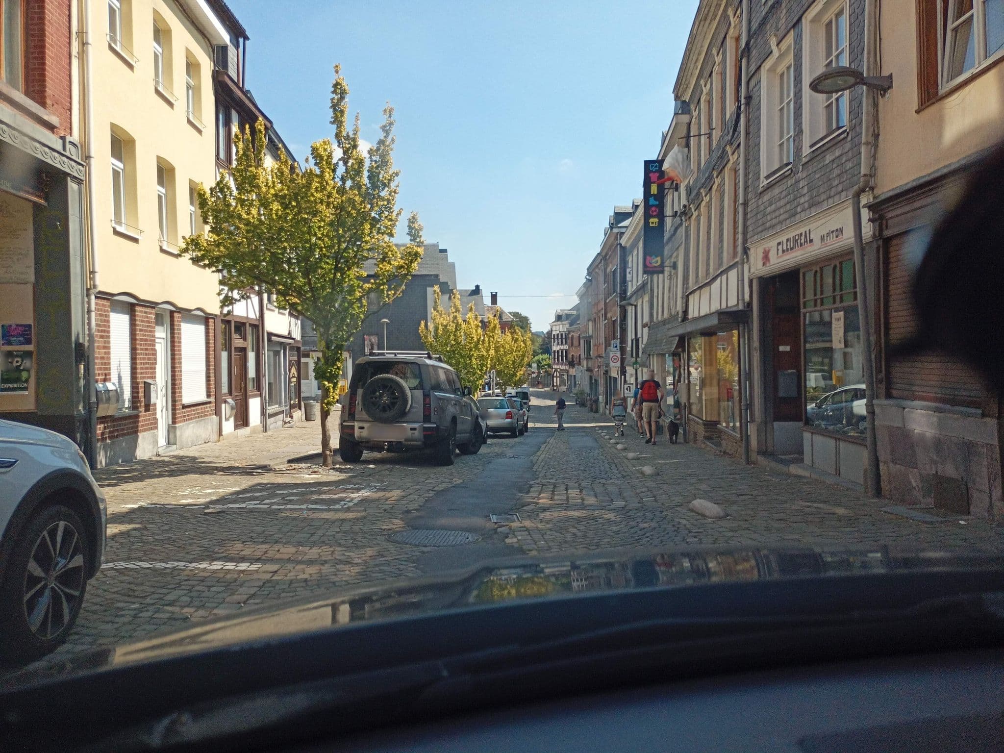 Street view near Hôtel - Restaurant Ô Mal Aimé, Stavelot — © xdTAGCLAN (CC BY-SA · Mapillary)