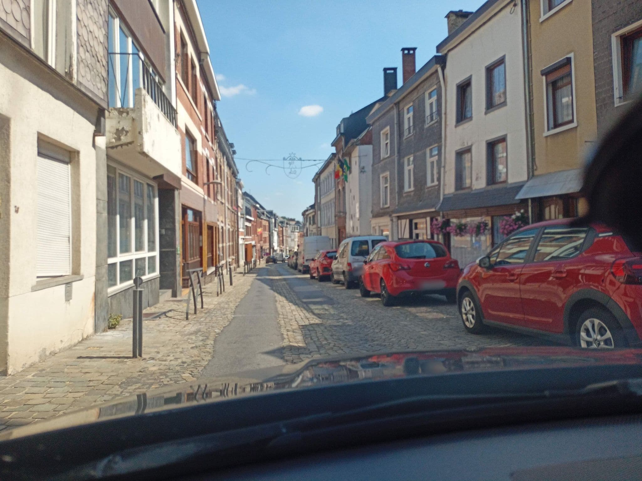 Street view near Au Fil des Arts, Stavelot — © xdTAGCLAN (CC BY-SA · Mapillary)