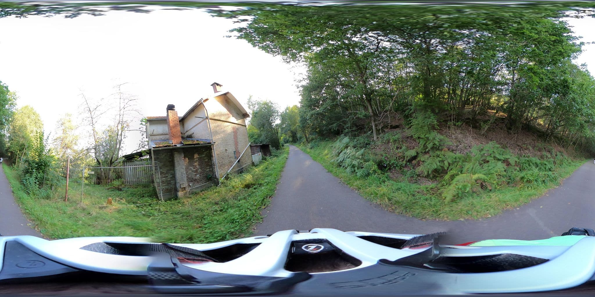 Street view near La complice des rails, Stavelot — © Mizuna (CC BY-SA · Mapillary)