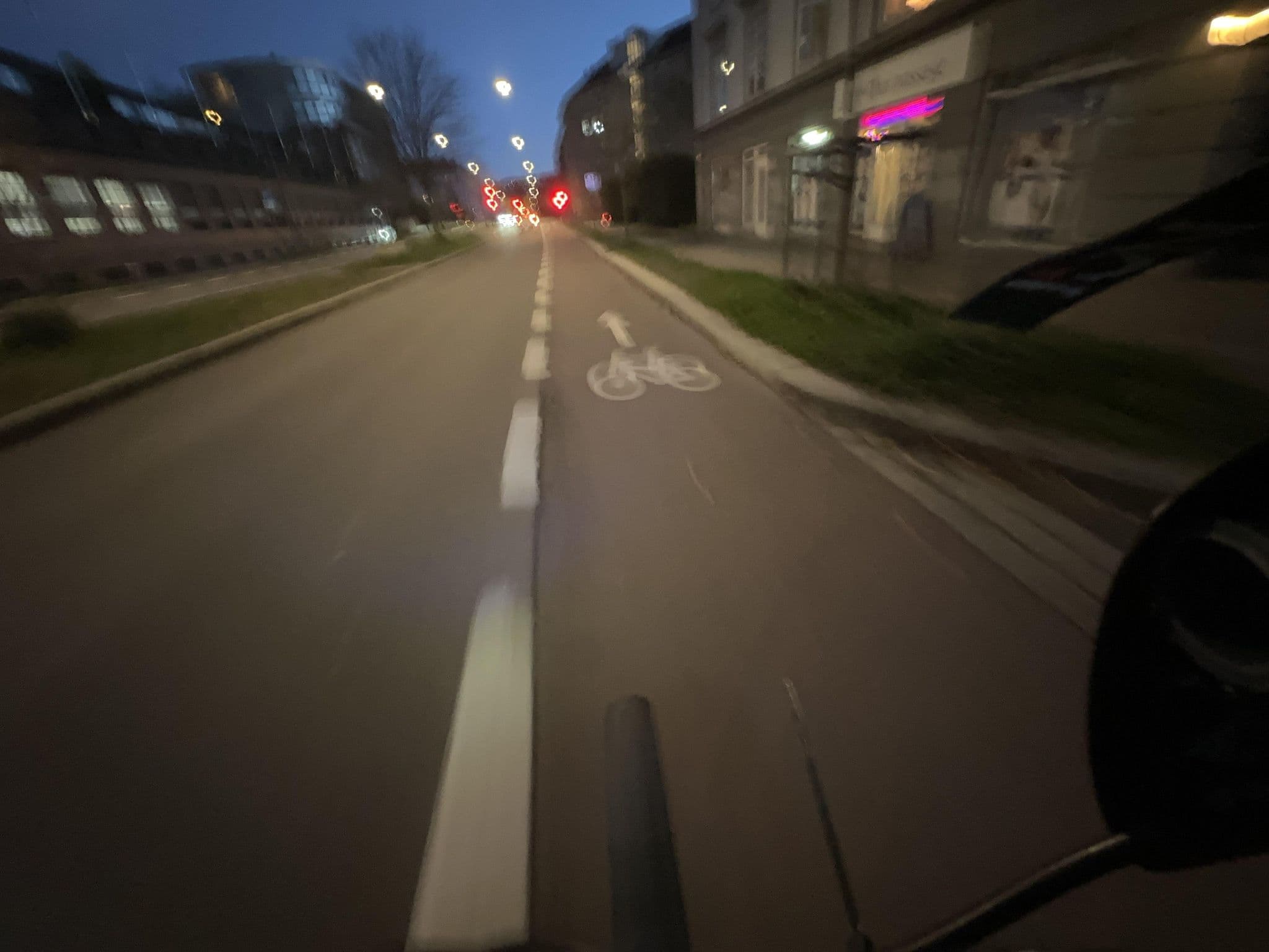 Street view near Central City Hostel, Ensjø — © heigre (CC BY-SA · Mapillary)