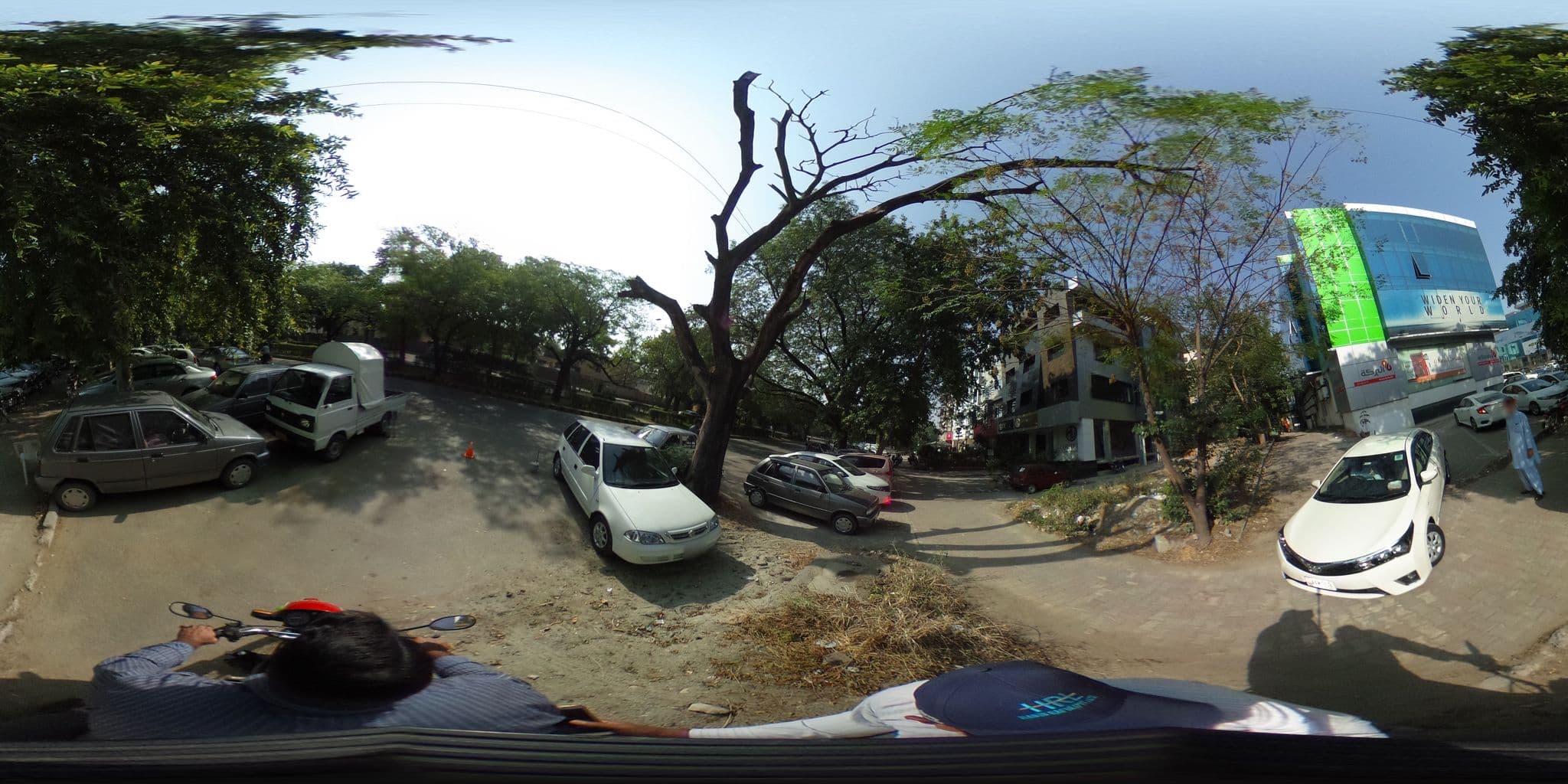 Street view near Chirani Signature Hotel, Islamabad — © rizwanalvi1 (CC BY-SA · Mapillary)