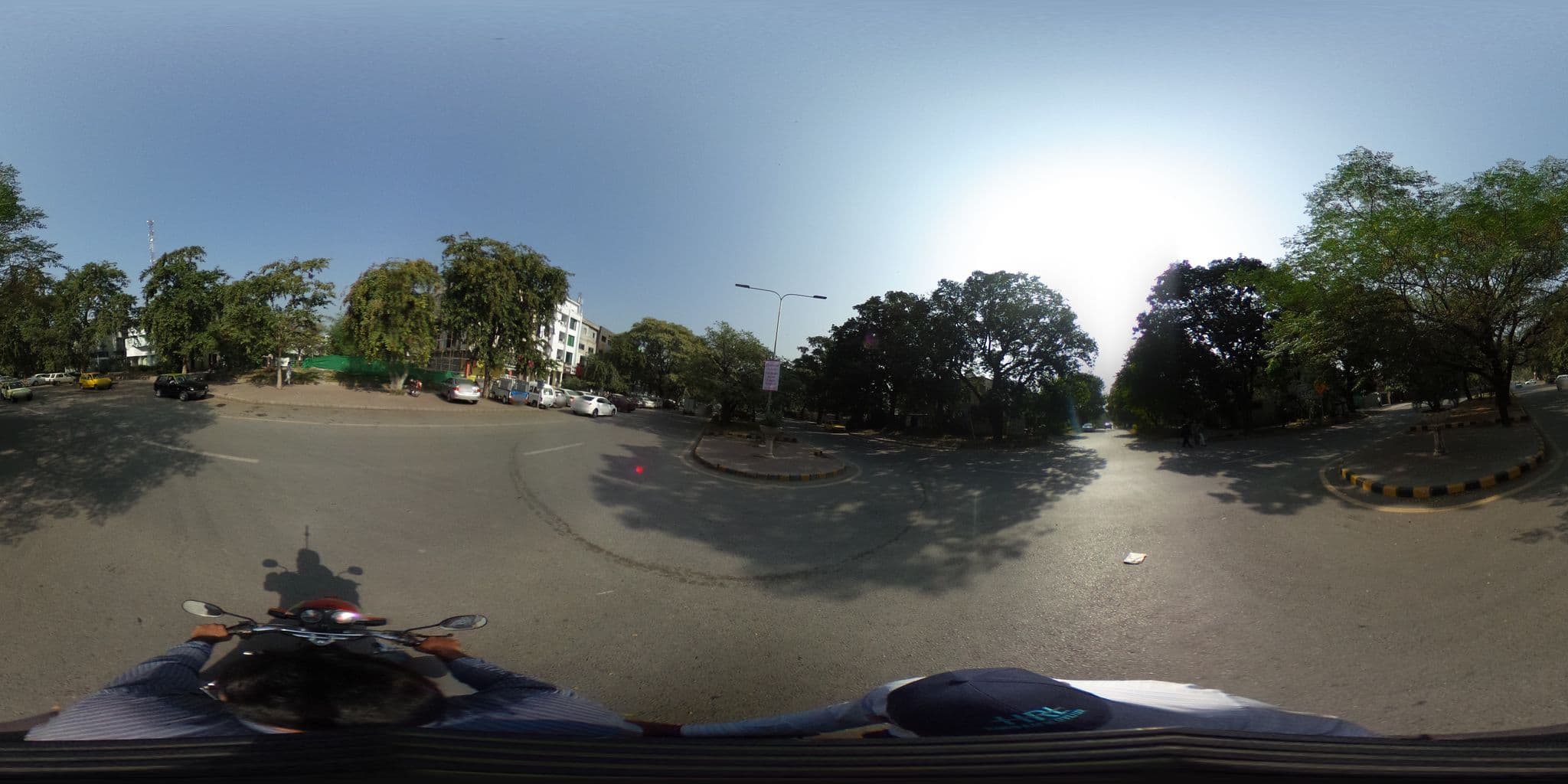 Street view near Atlas hotel - Affordable Luxury 3 Star Hotel in F-7 Islamabad, Islamabad — © rizwanalvi1 (CC BY-SA · Mapillary)