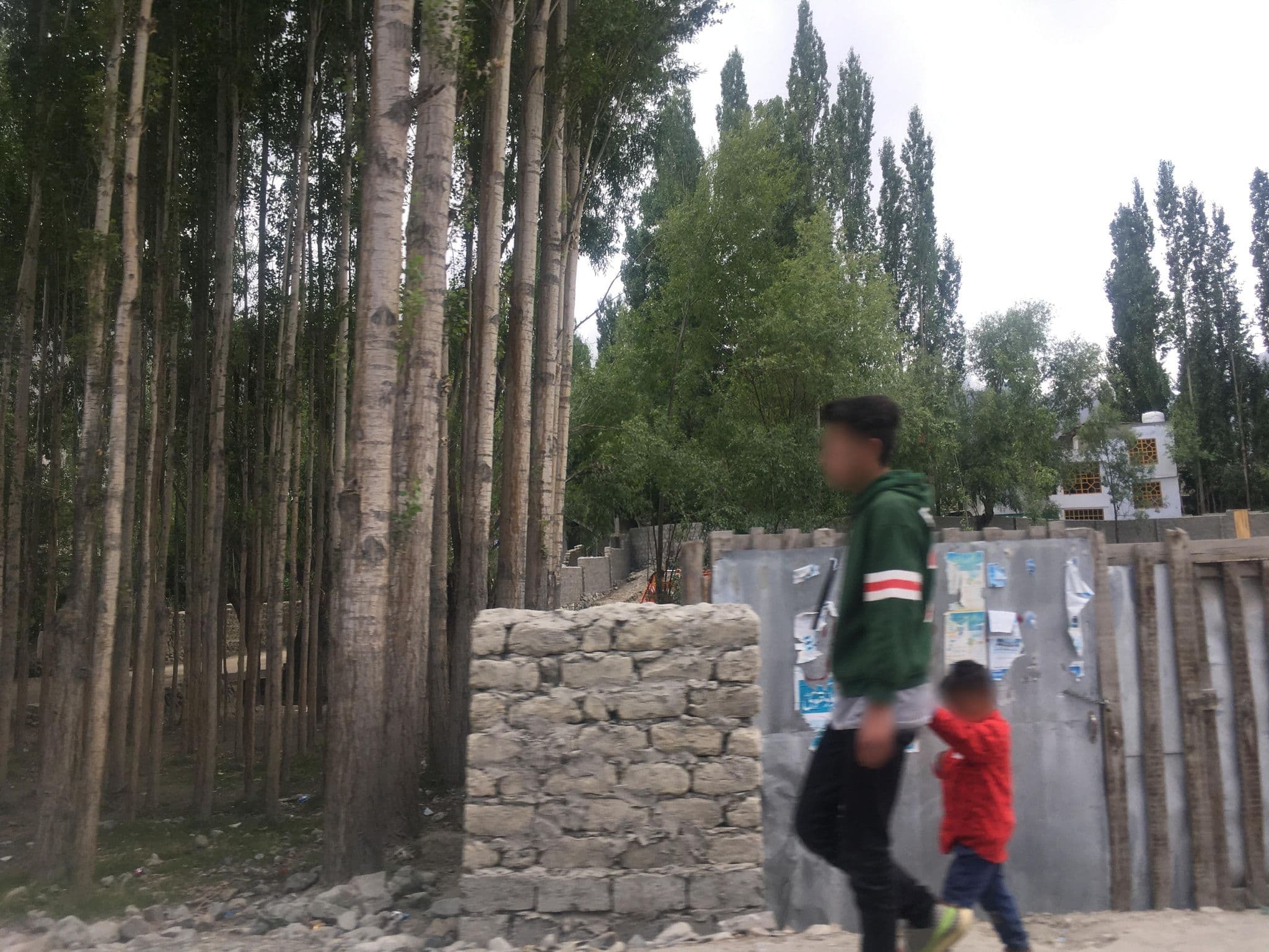 Street view near Hotel Bloom Hills, Skardu, Skardu — © Mishele90 (CC BY-SA · Mapillary)