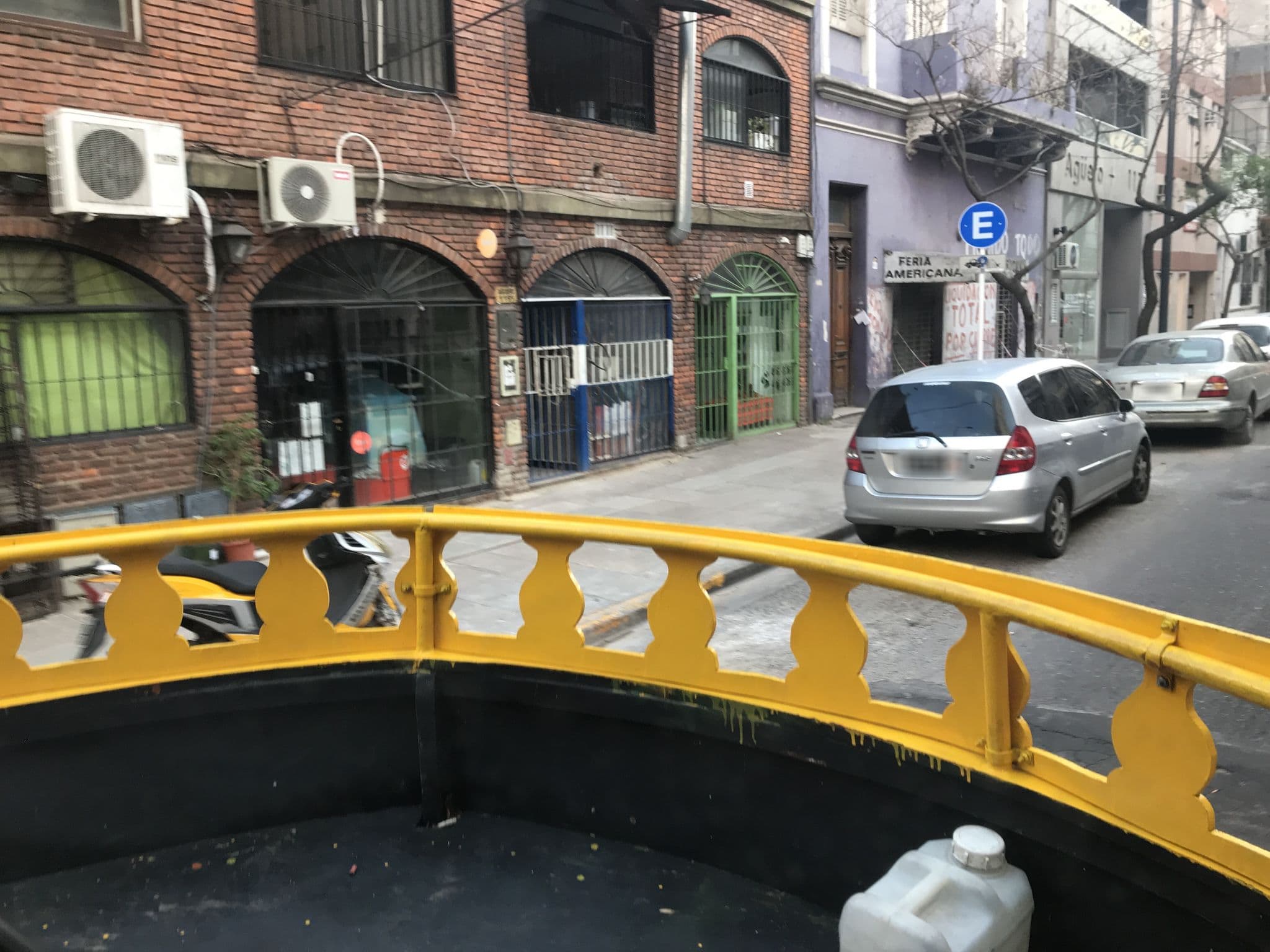 Street view near Hotel Omega, Balvanera — © nicolas17 (CC BY-SA · Mapillary)