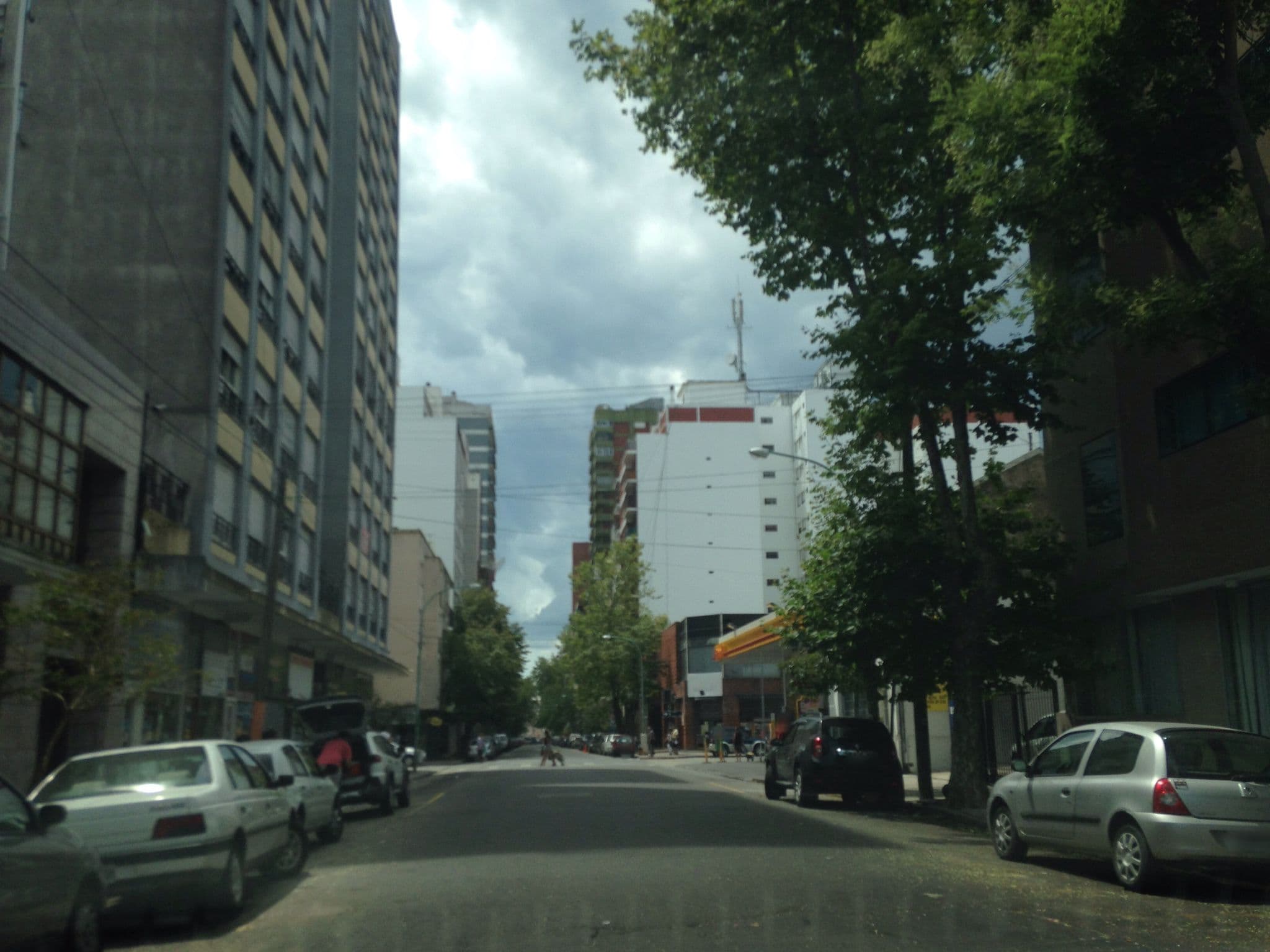 Street view near Hotel UTHGRA Presidente Perón, Mar del Plata — © maryann (CC BY-SA · Mapillary)