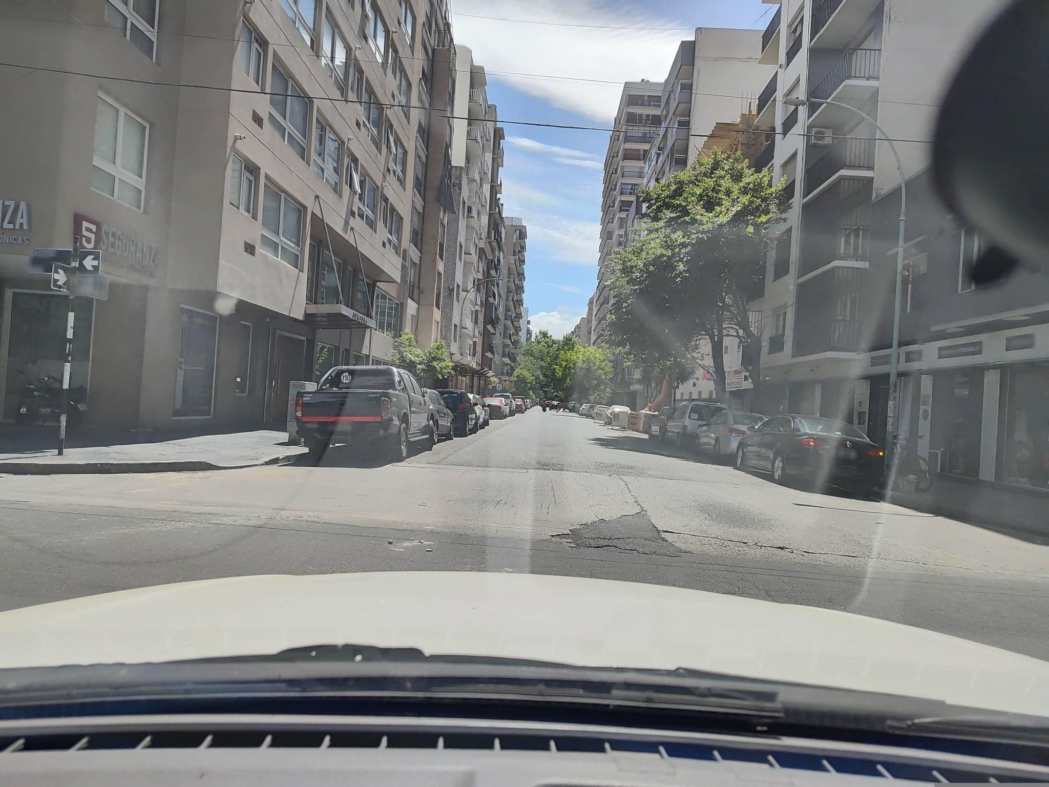 Street view near Denver Hotel & Spa, Mar del Plata — © Kaart_Local (CC BY-SA · Mapillary)