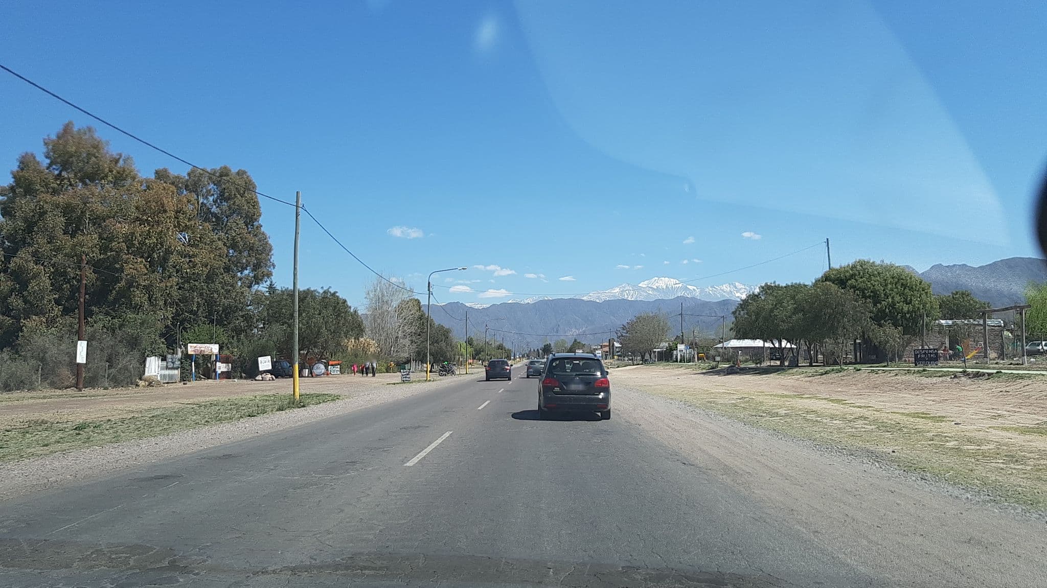 Street view near Cabañas Lupulito Lodge, Perdriel — © guillemmal (CC BY-SA · Mapillary)