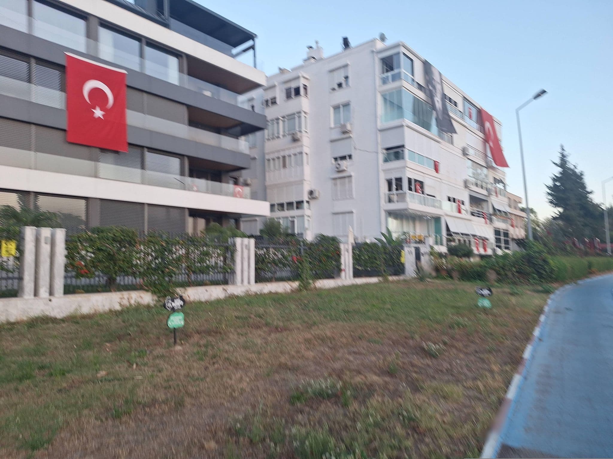 Street view near Lucky Monkey Hotel, Muratpaşa — © Guria (CC BY-SA · Mapillary)